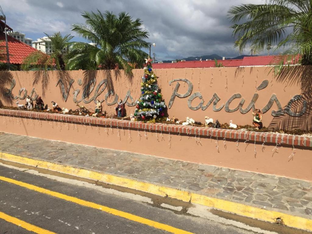 In the HEART of Jaco at Villas Paraiso