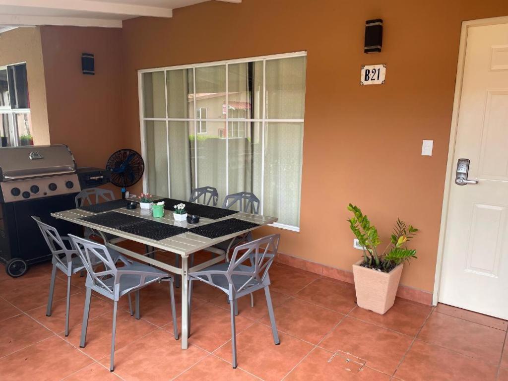 In the HEART of Jaco at Villas Paraiso