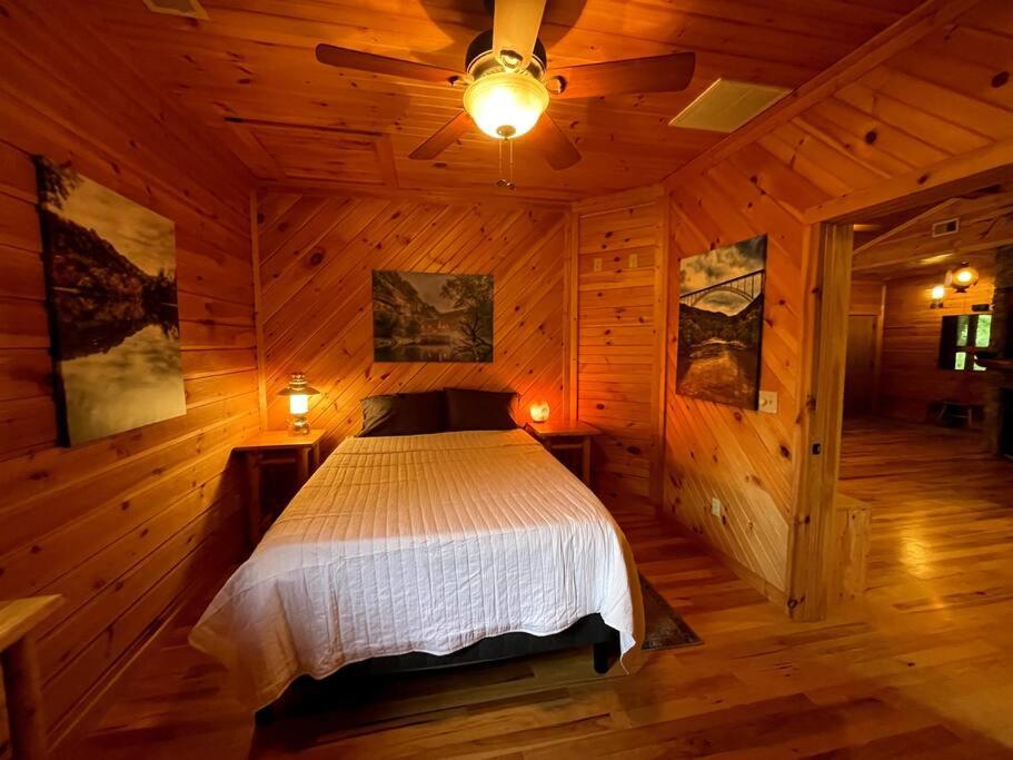 Highbridge River Cabin - Property Image 12