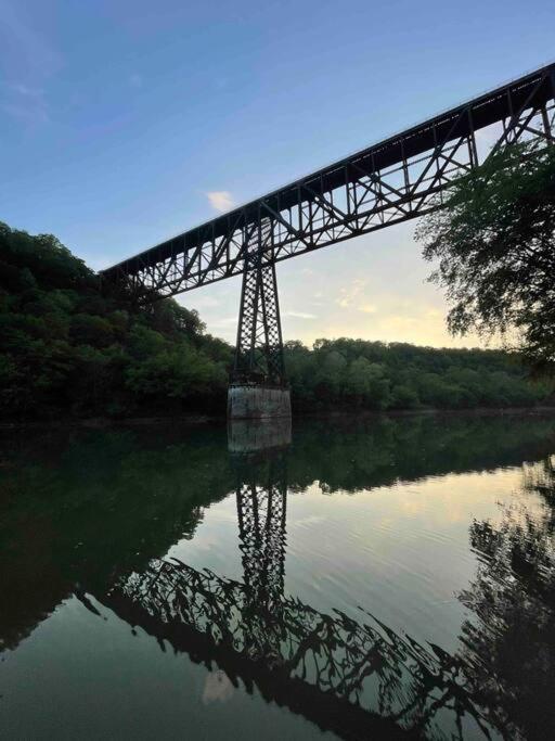 Highbridge River Cabin - Property Image 6