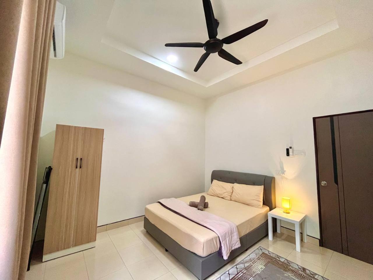 Delima Guesthouse 2 bedroom,1 toilet photo 3