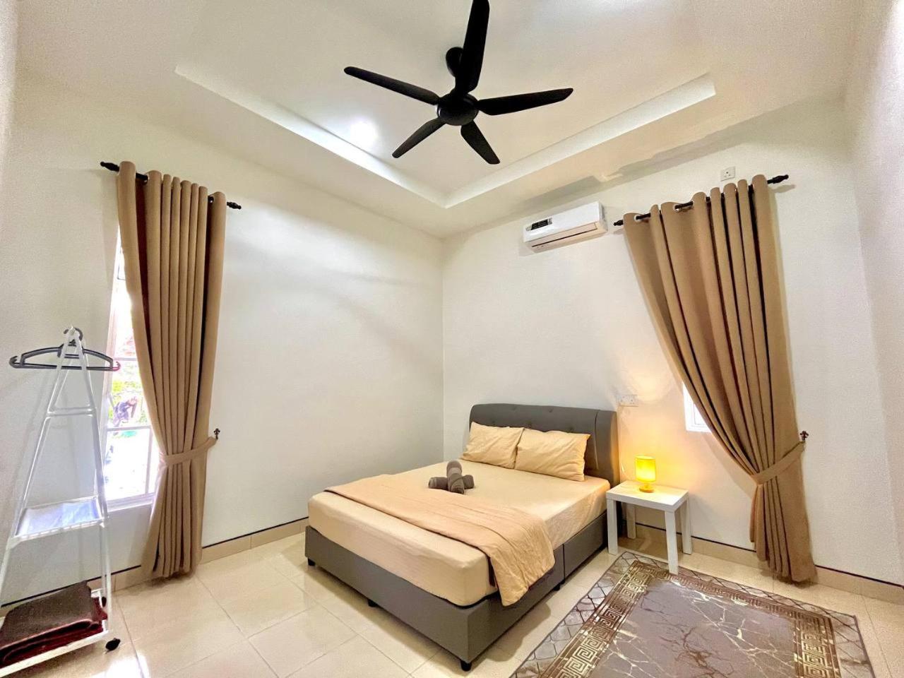 Delima Guesthouse 2 bedroom,1 toilet photo 7