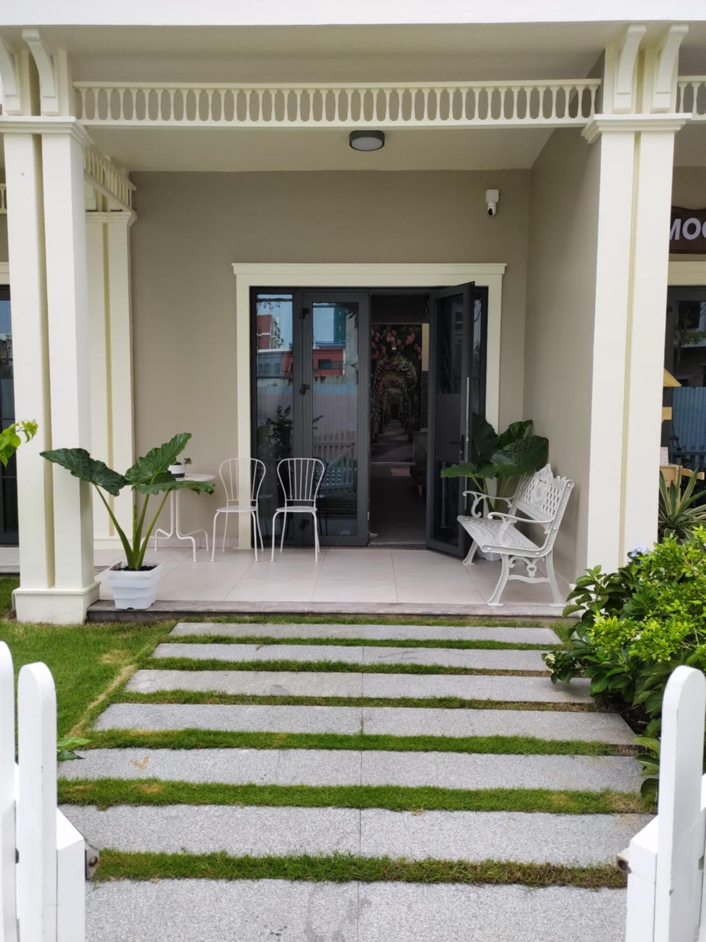 Mocha2 Villa view 4