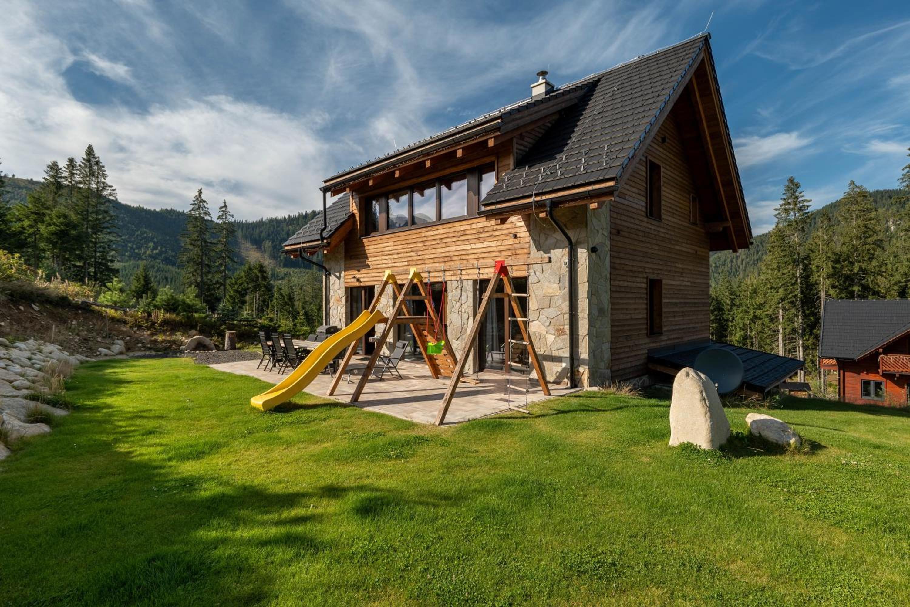 Hillview Jasná Chalet view 2