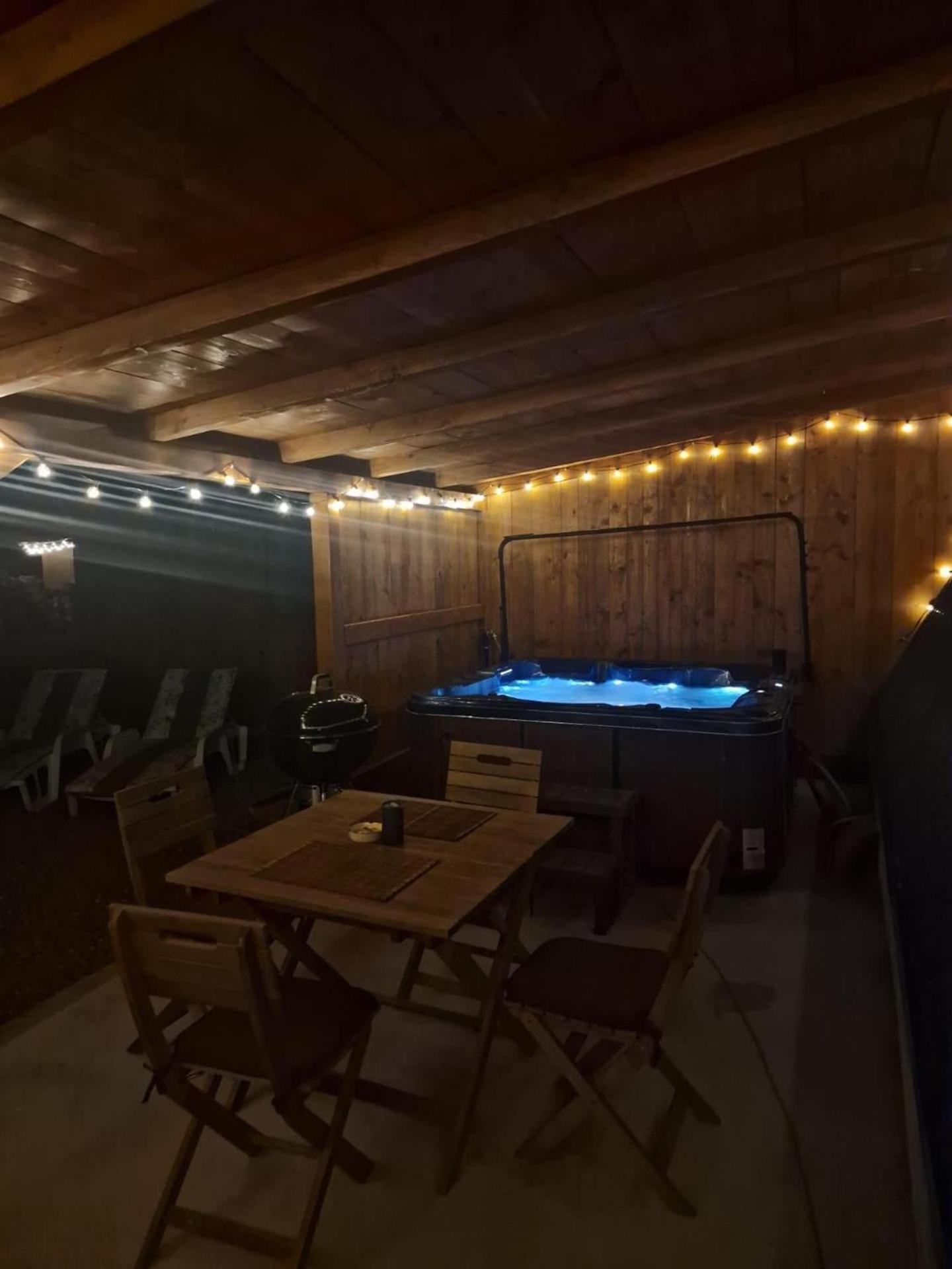 Bucovina-A-FrameHouse-HotTub-Fireplace-Patio-WiFi view 3