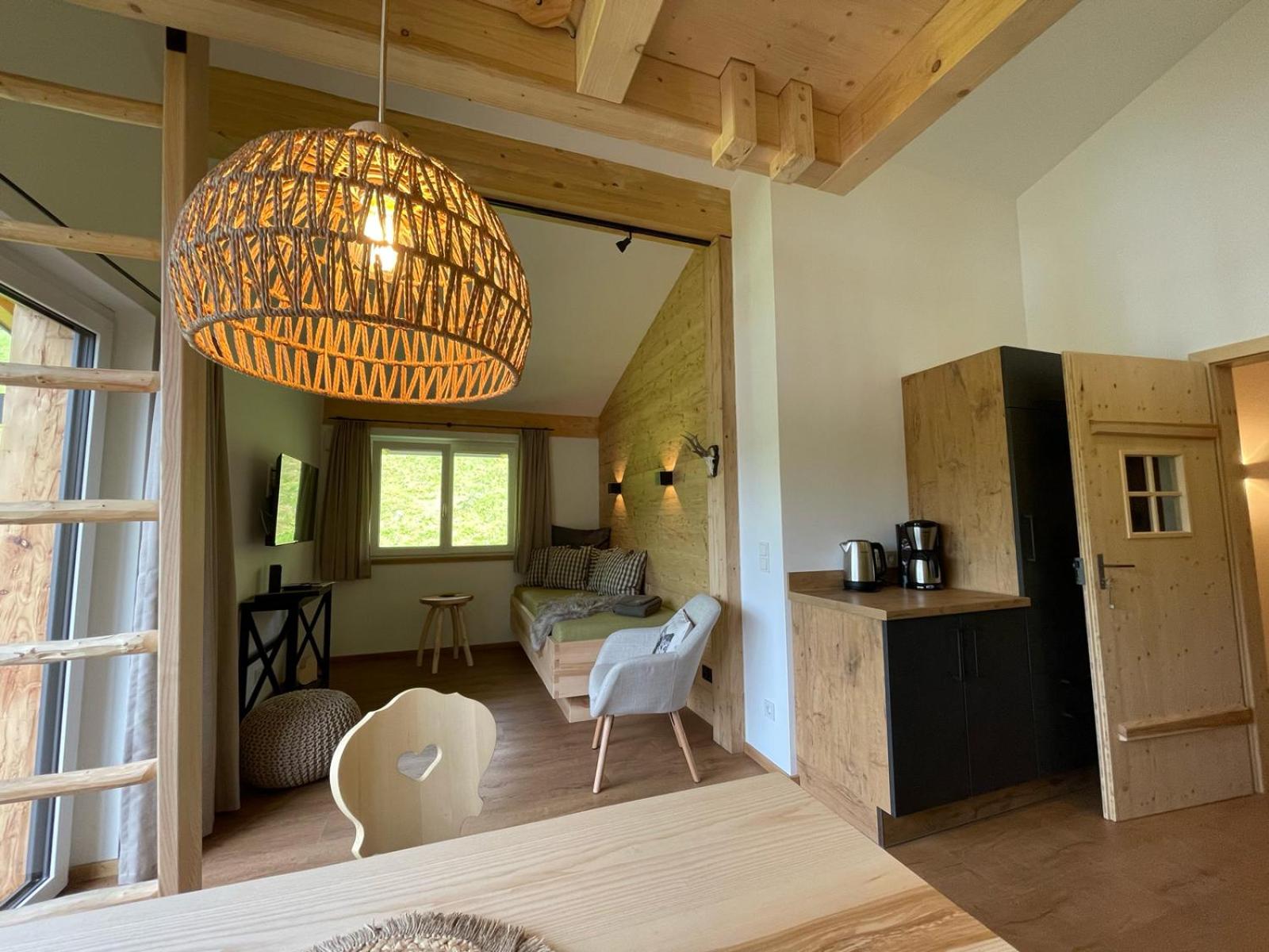 Stadl Lodge Hinterstein - Skipass im Winter und Bergbahnen im Sommer inklusive