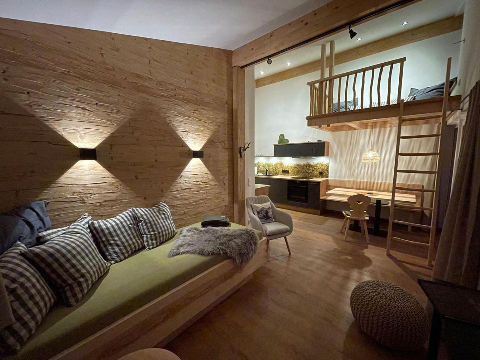 Stadl Lodge Hinterstein - Skipass im Winter und Bergbahnen im Sommer inklusive