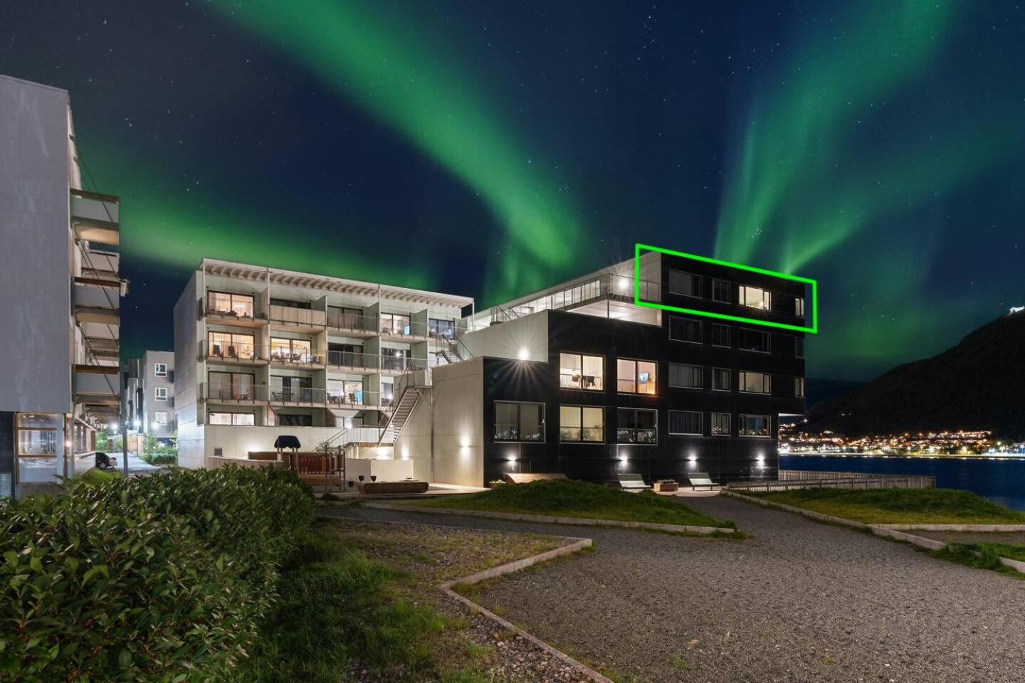Deluxe Penthouse