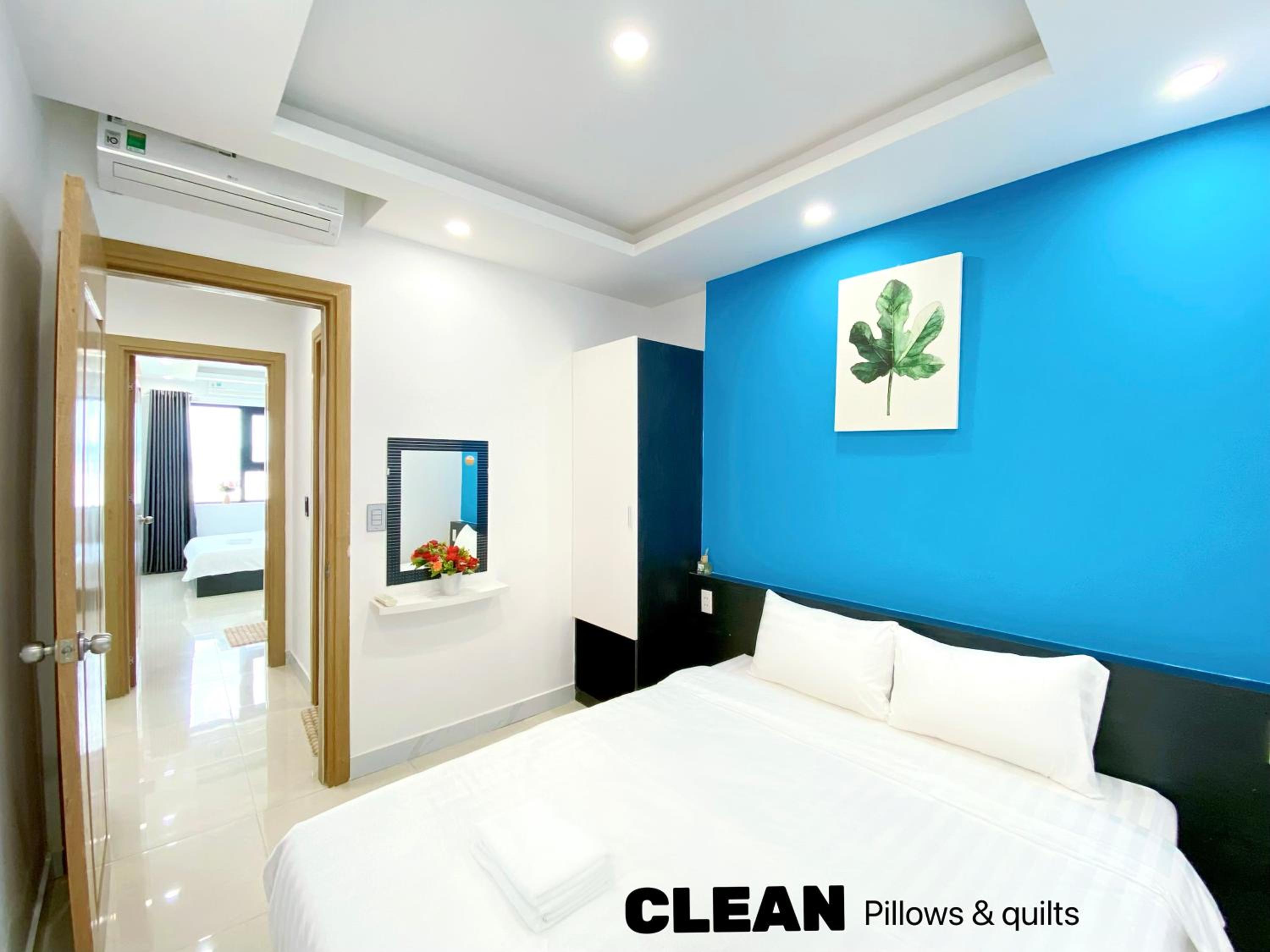 My Khe Beach Apartment Sea View view 3