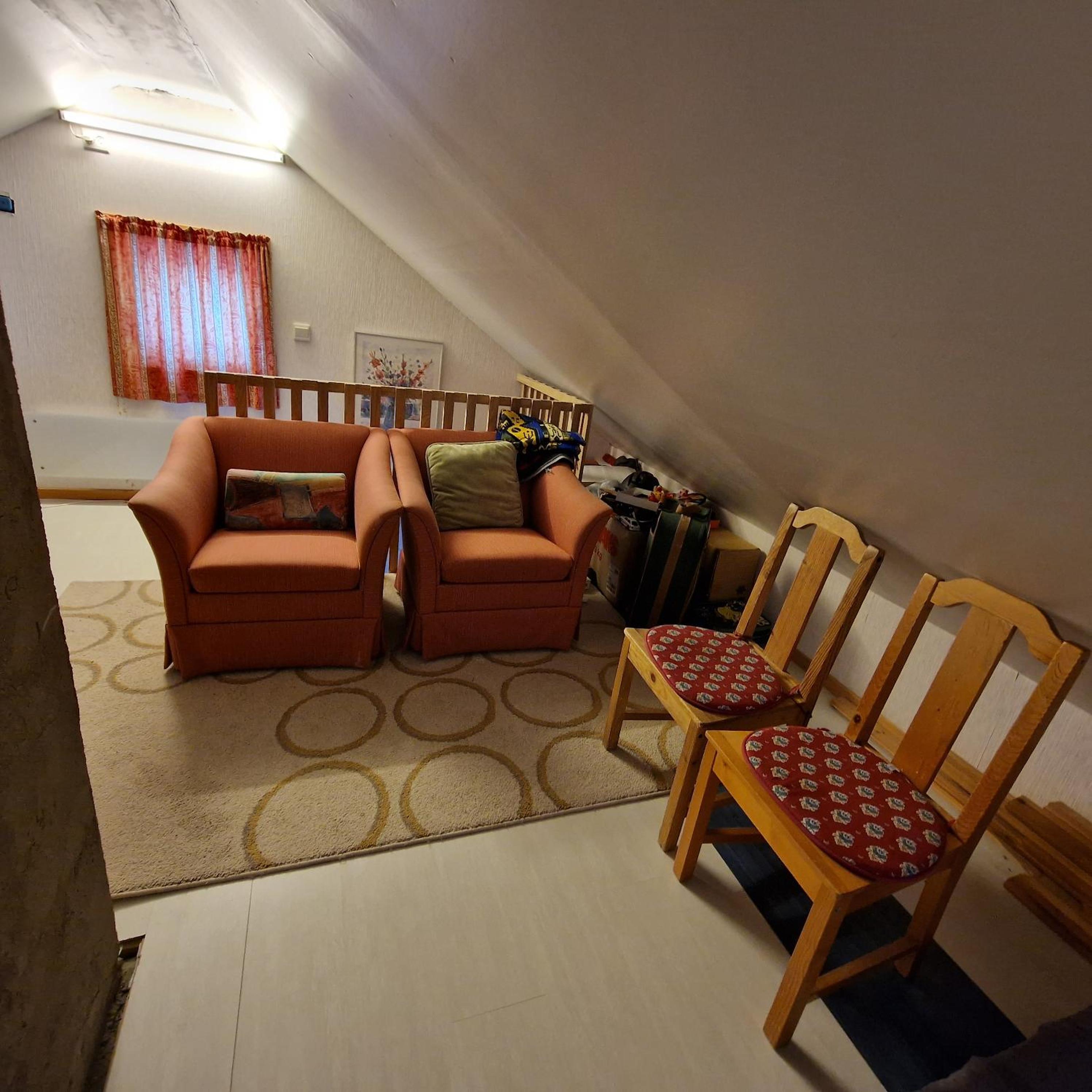 Captivating 6-Bed Cottage in Lismarka view 4