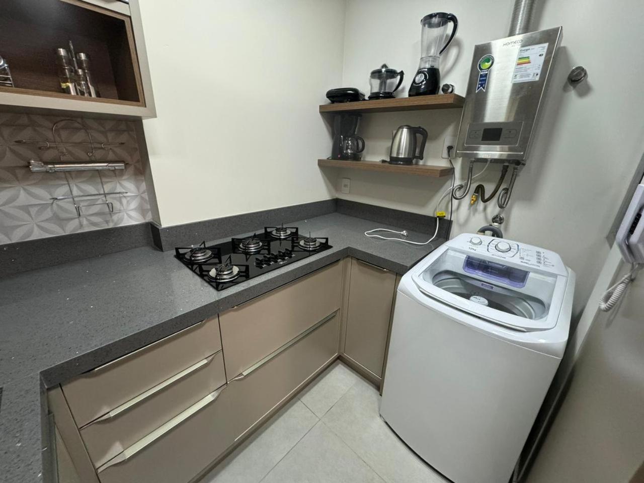 cod 165 - Apartamento com piscina á 350m do mar
