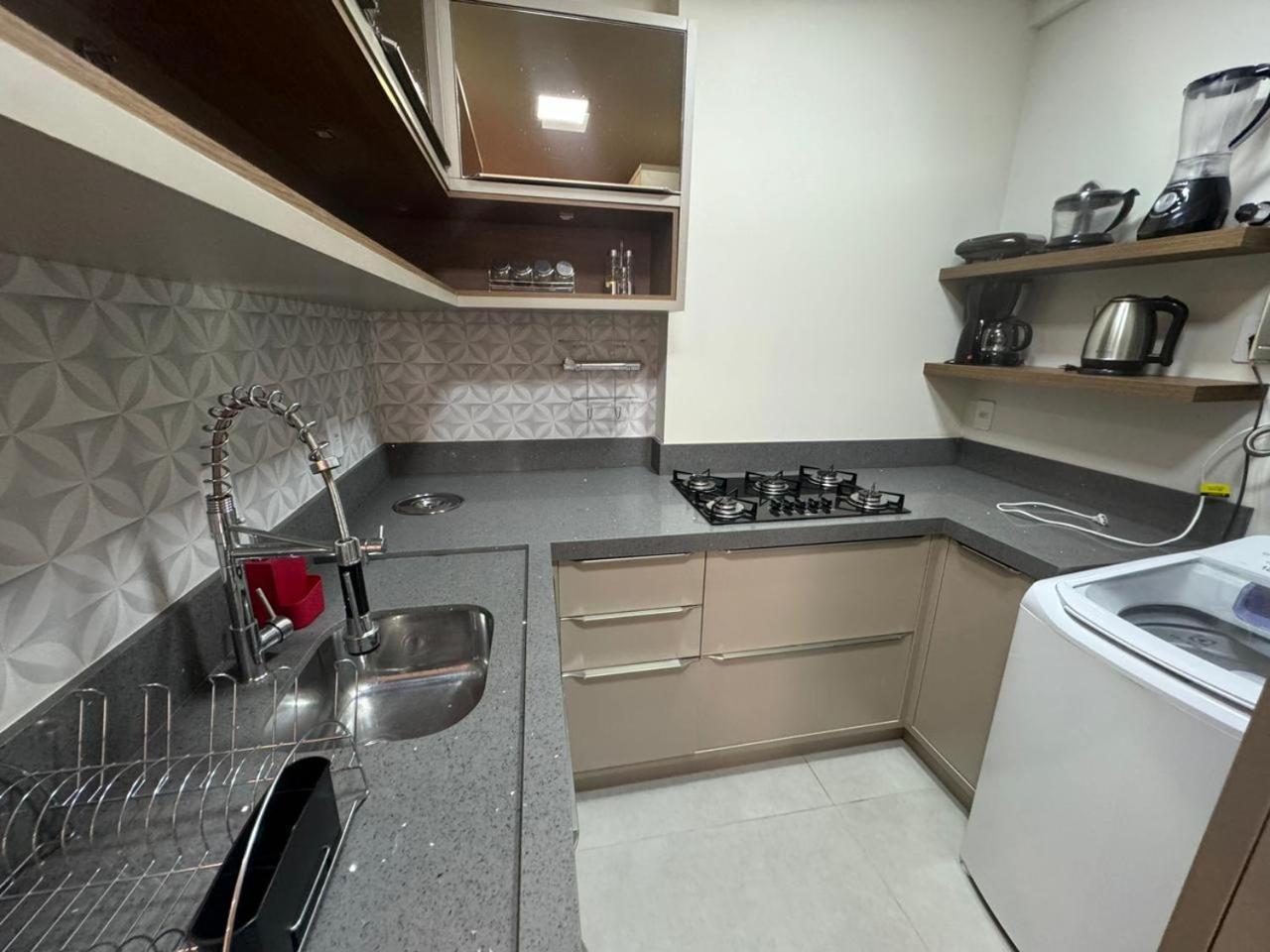 cod 165 - Apartamento com piscina á 350m do mar