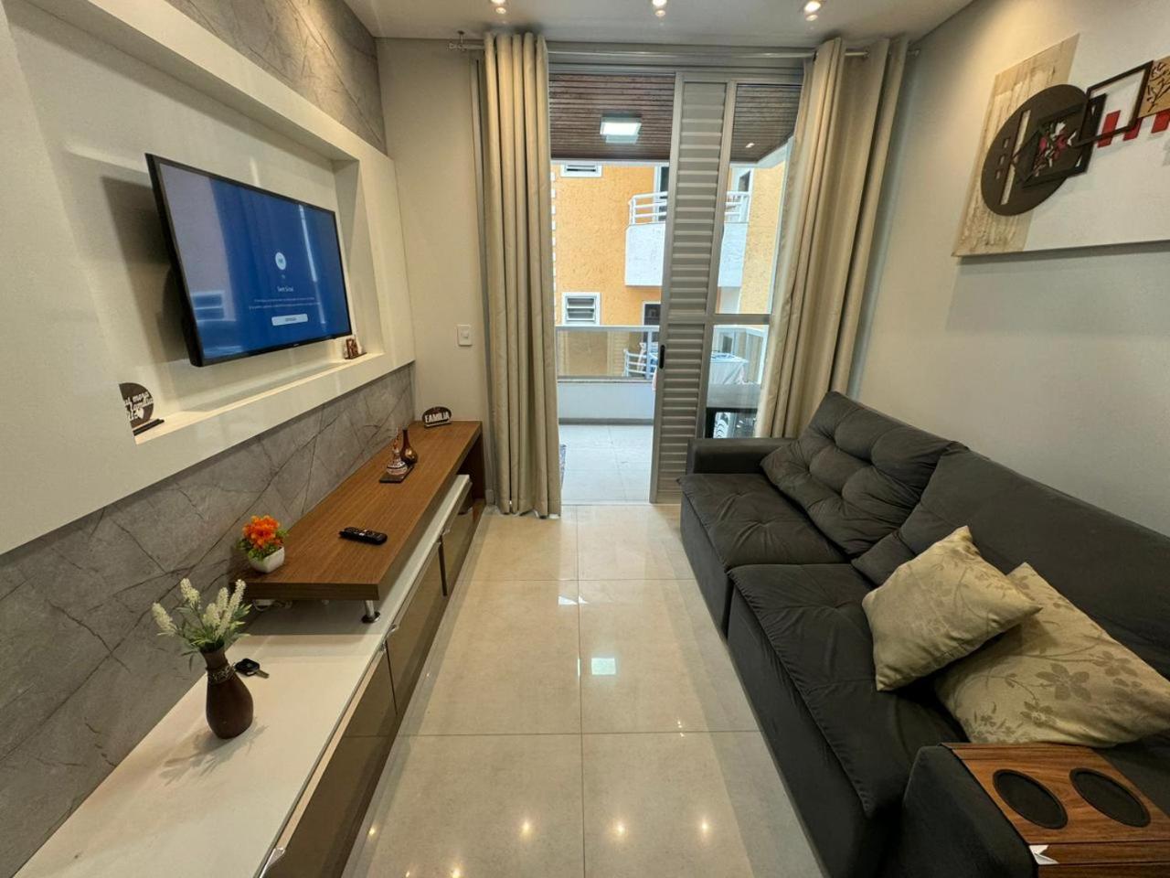 cod 165 - Apartamento com piscina á 350m do mar