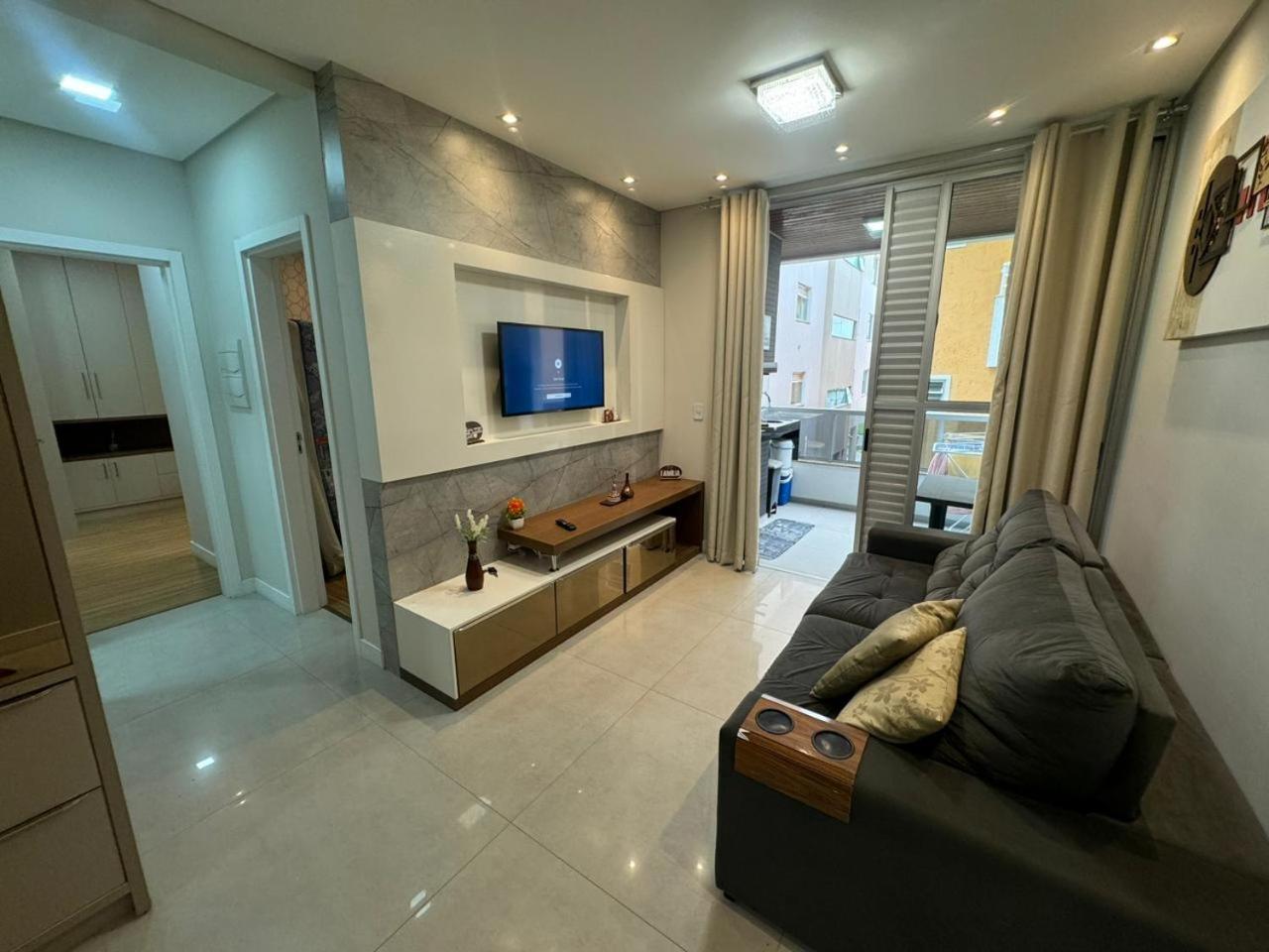 cod 165 - Apartamento com piscina á 350m do mar