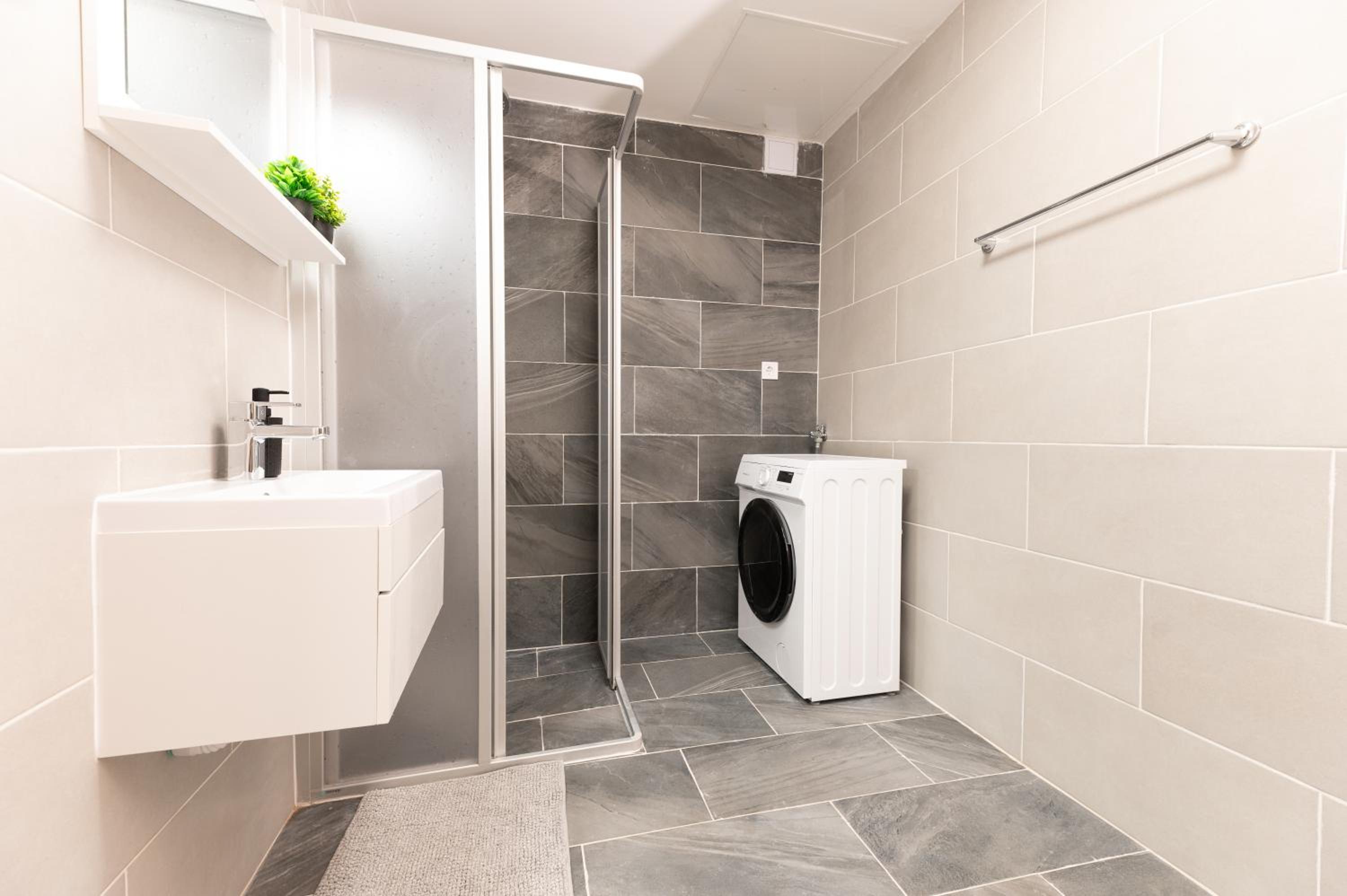 Superior n' Cozy Mozsar 6 Suite in the Heart of Budapest view 5