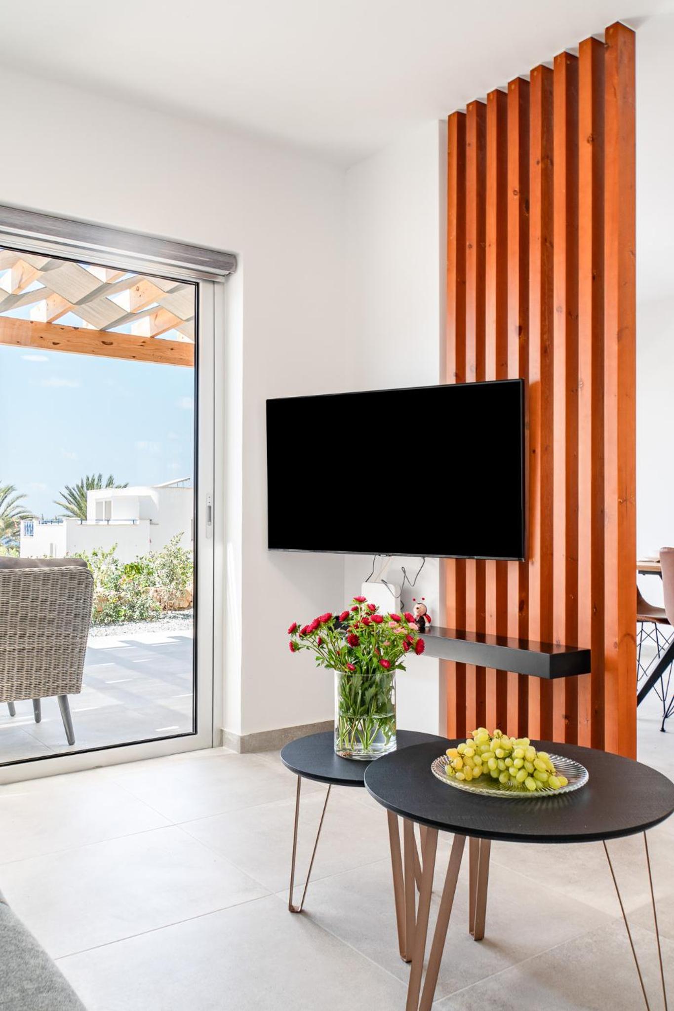 Villa Wave Blue by Ezoria Villas