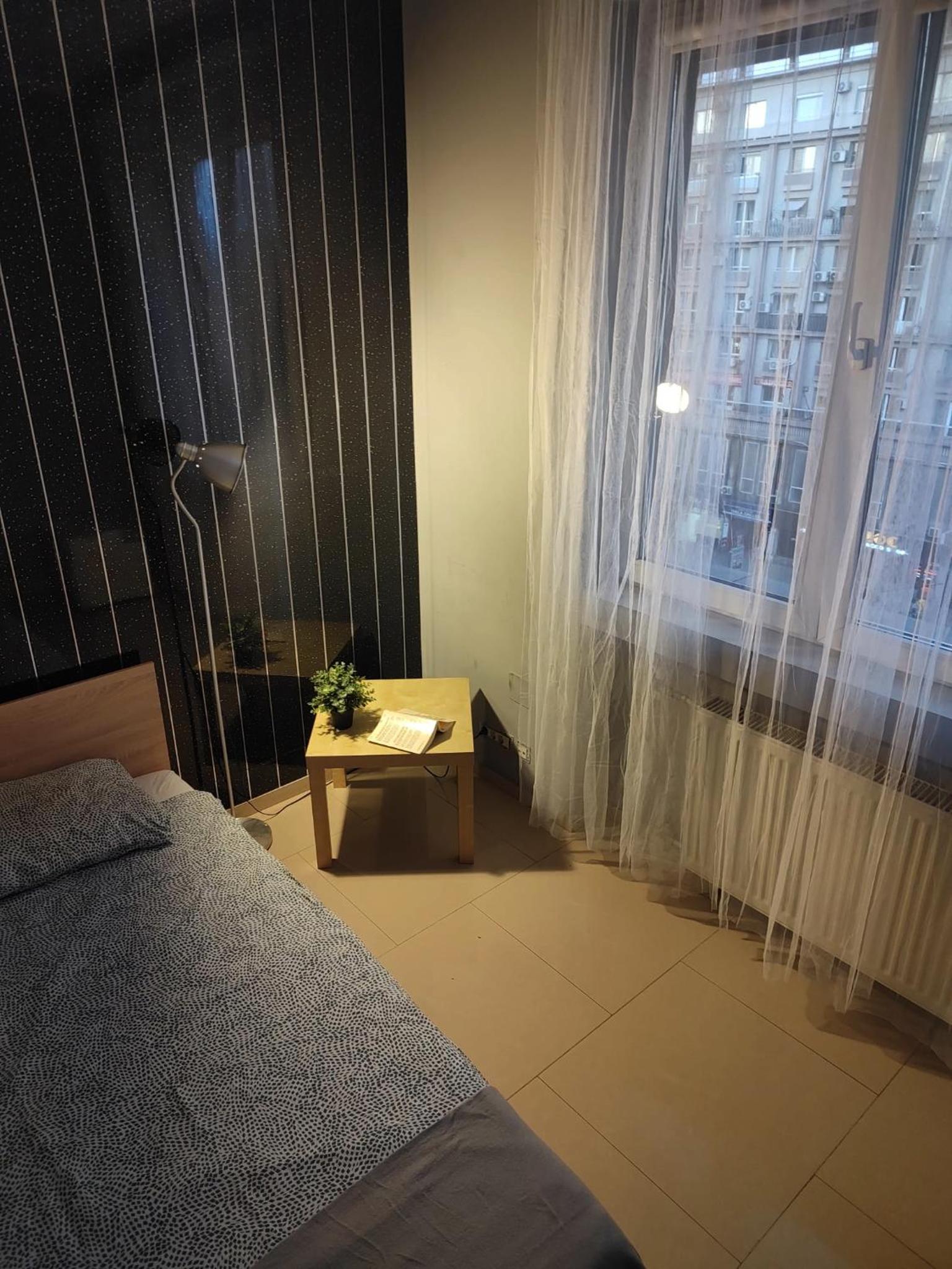 Old town Bucharest- Shared Apartment