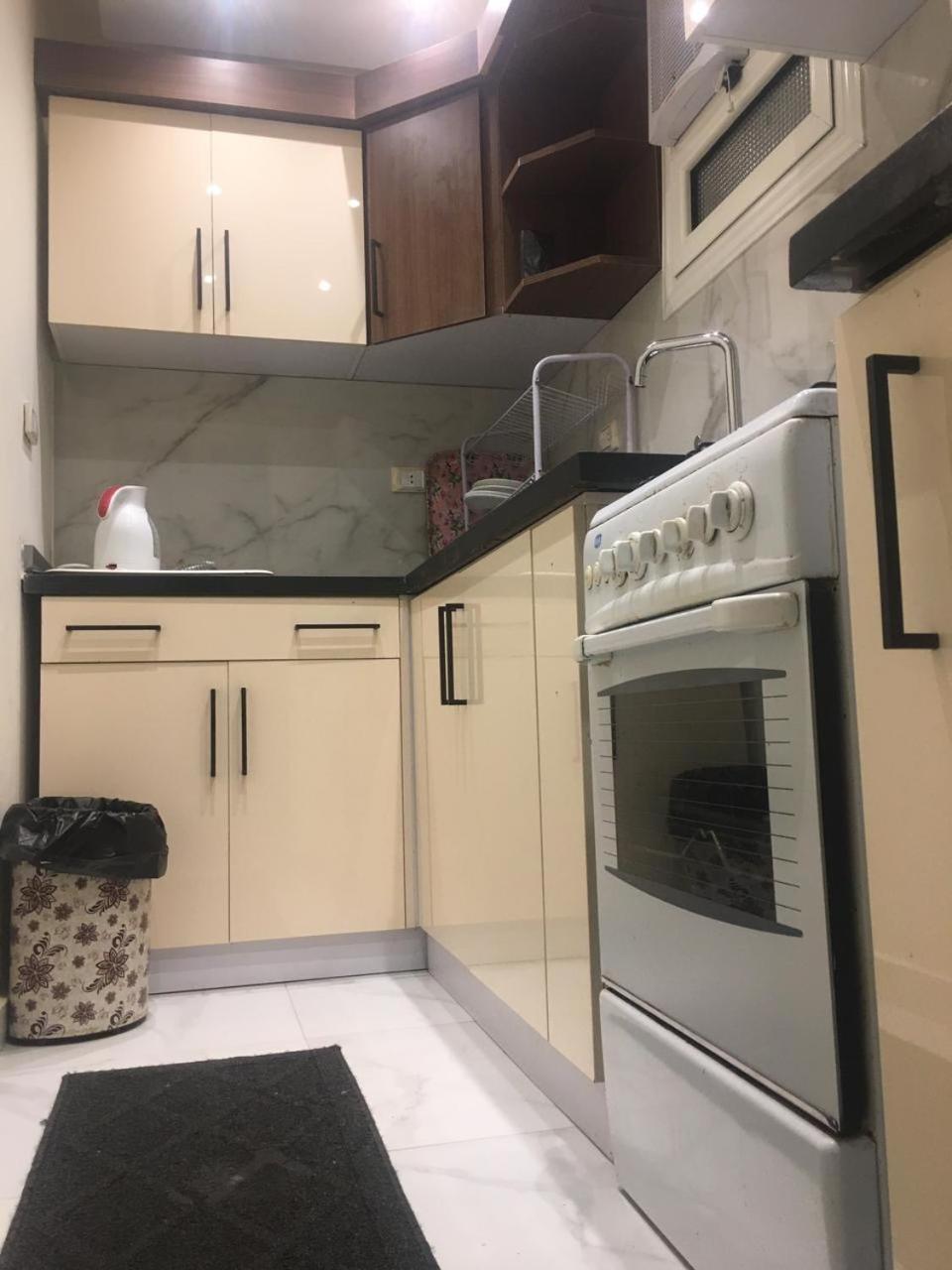 Fancy apartment fully furnished close to the airport