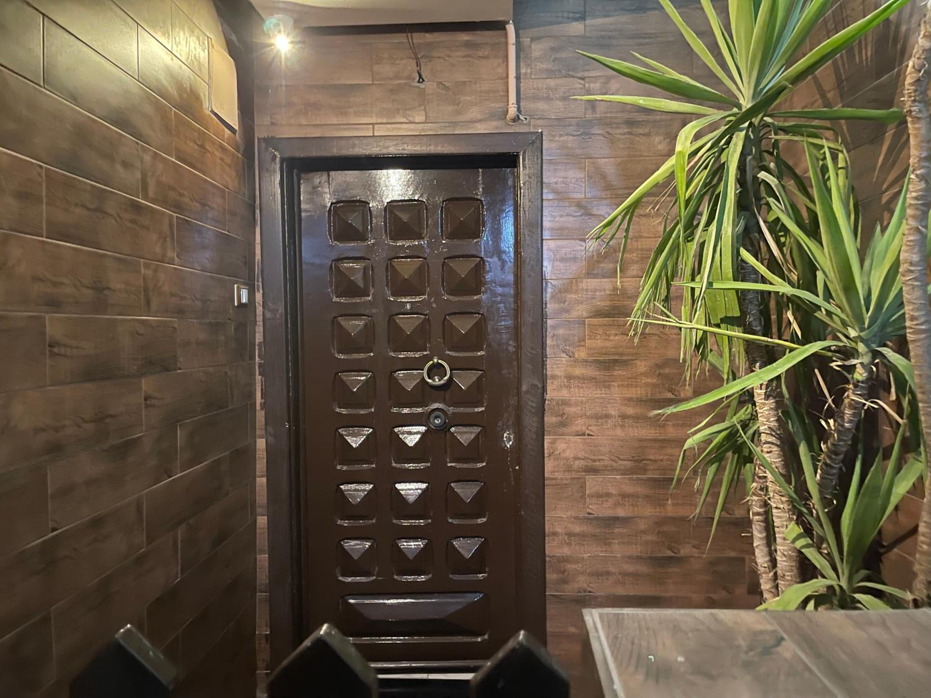Fancy apartment fully furnished close to the airport