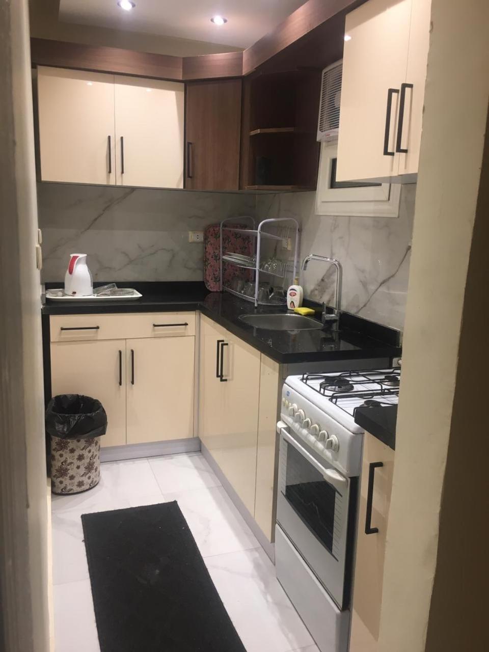 Fancy apartment fully furnished close to the airport