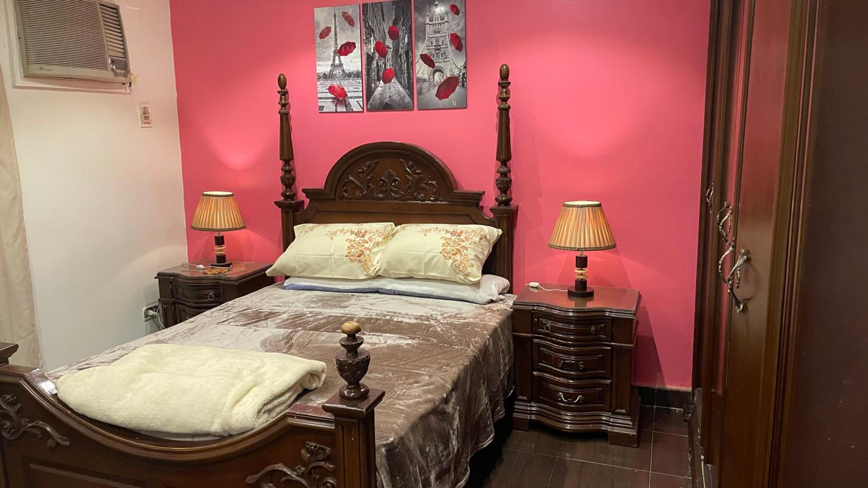 Fancy apartment fully furnished close to the airport