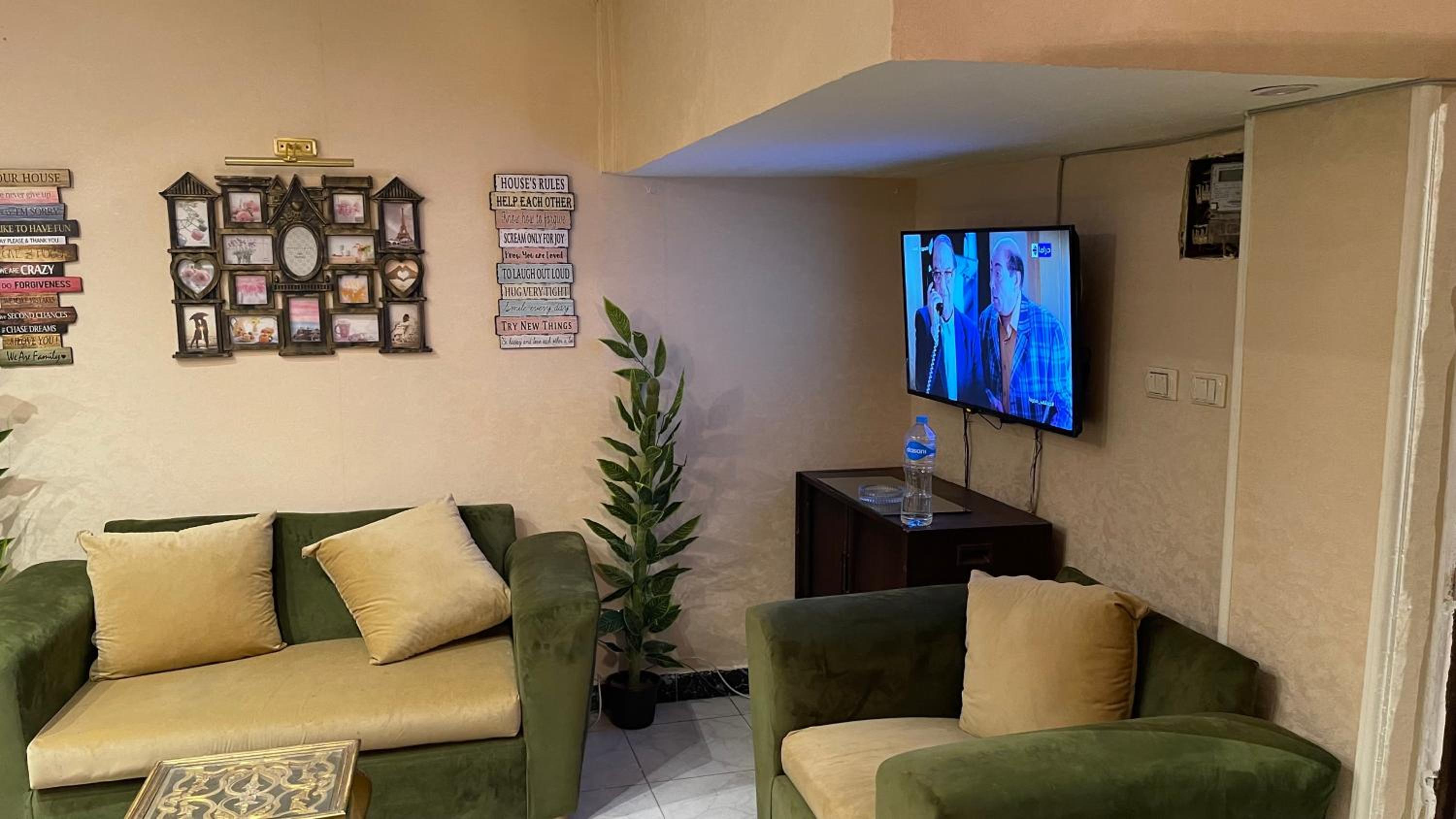Fancy apartment fully furnished close to the airport