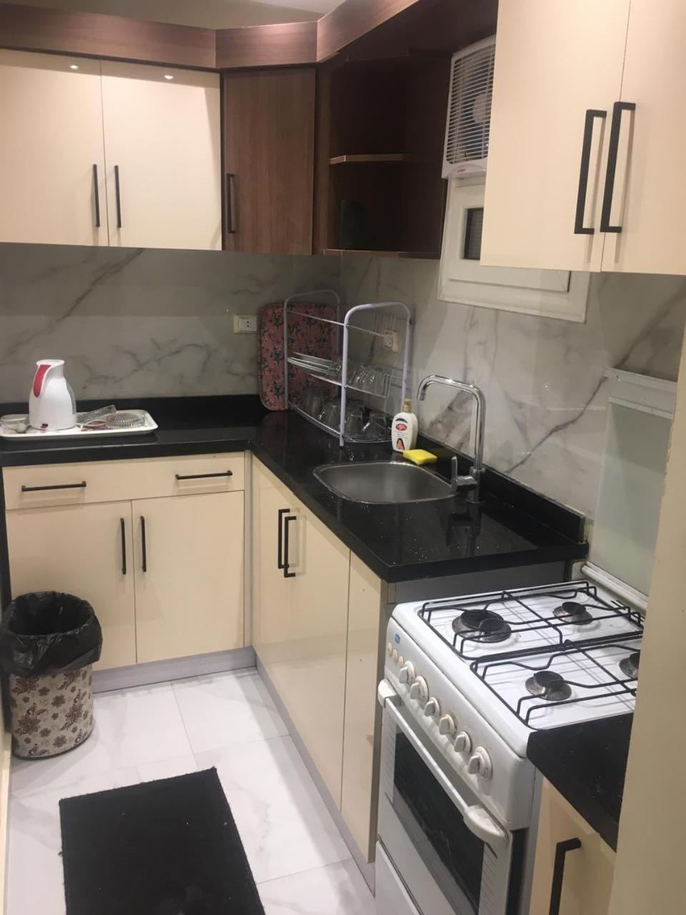 Fancy apartment fully furnished close to the airport
