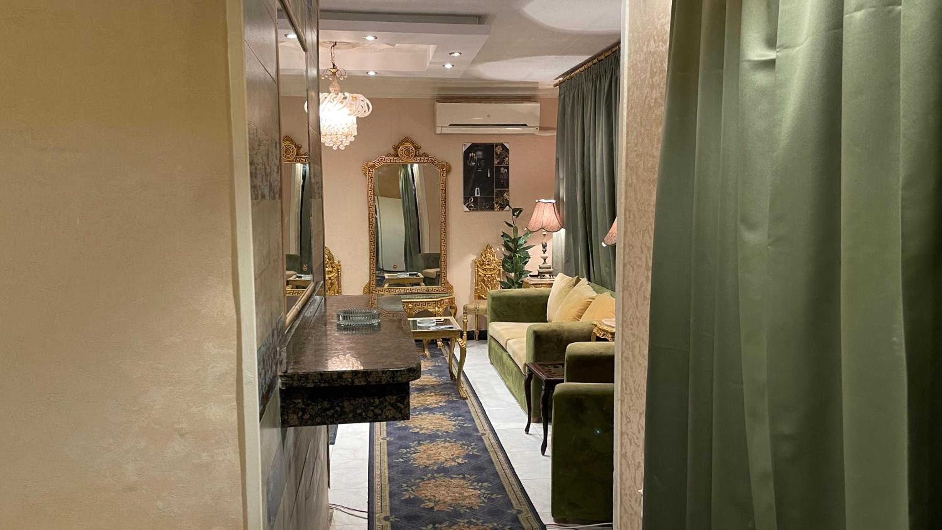 Fancy apartment fully furnished close to the airport