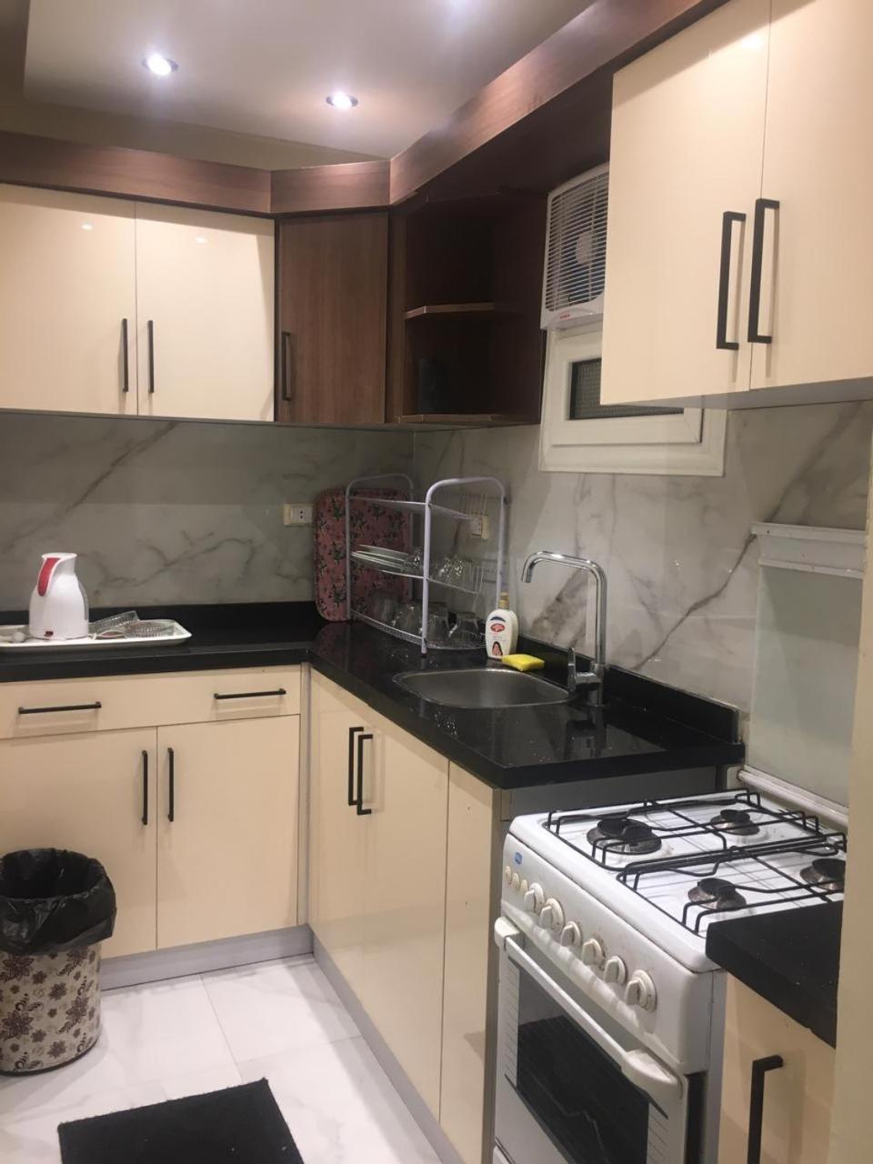 Fancy apartment fully furnished close to the airport
