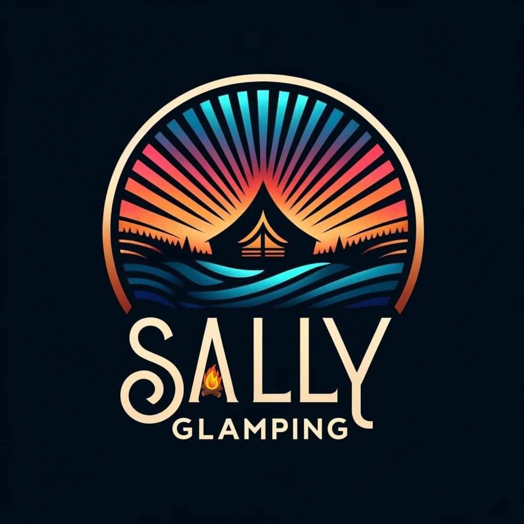 Sally Glamping