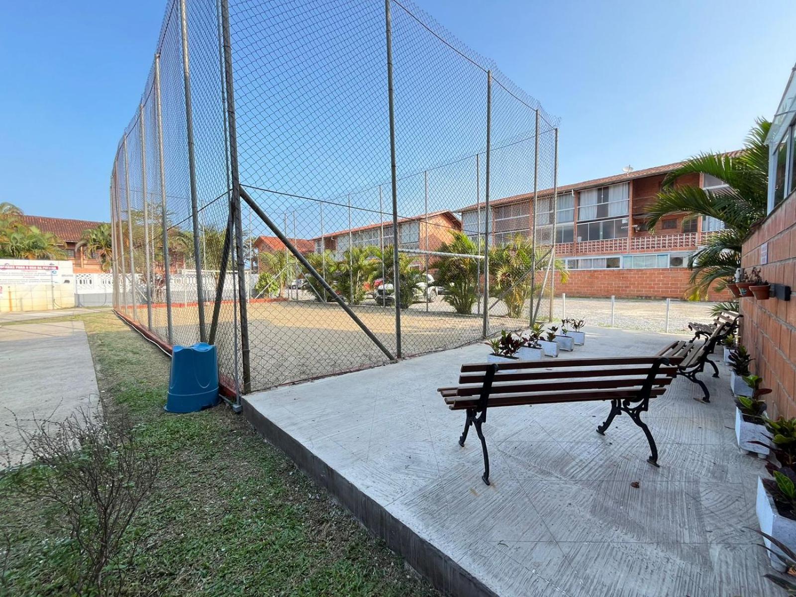 Apartamento a 200 metros da Praia do Sapê em Ubatuba