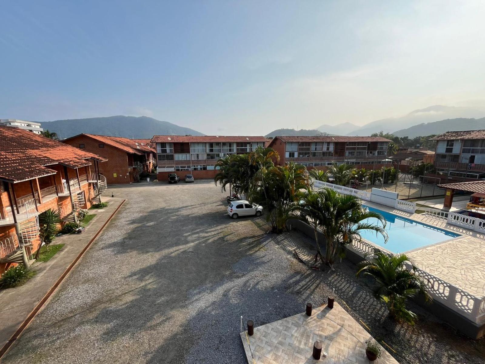 Apartamento a 200 metros da Praia do Sapê em Ubatuba