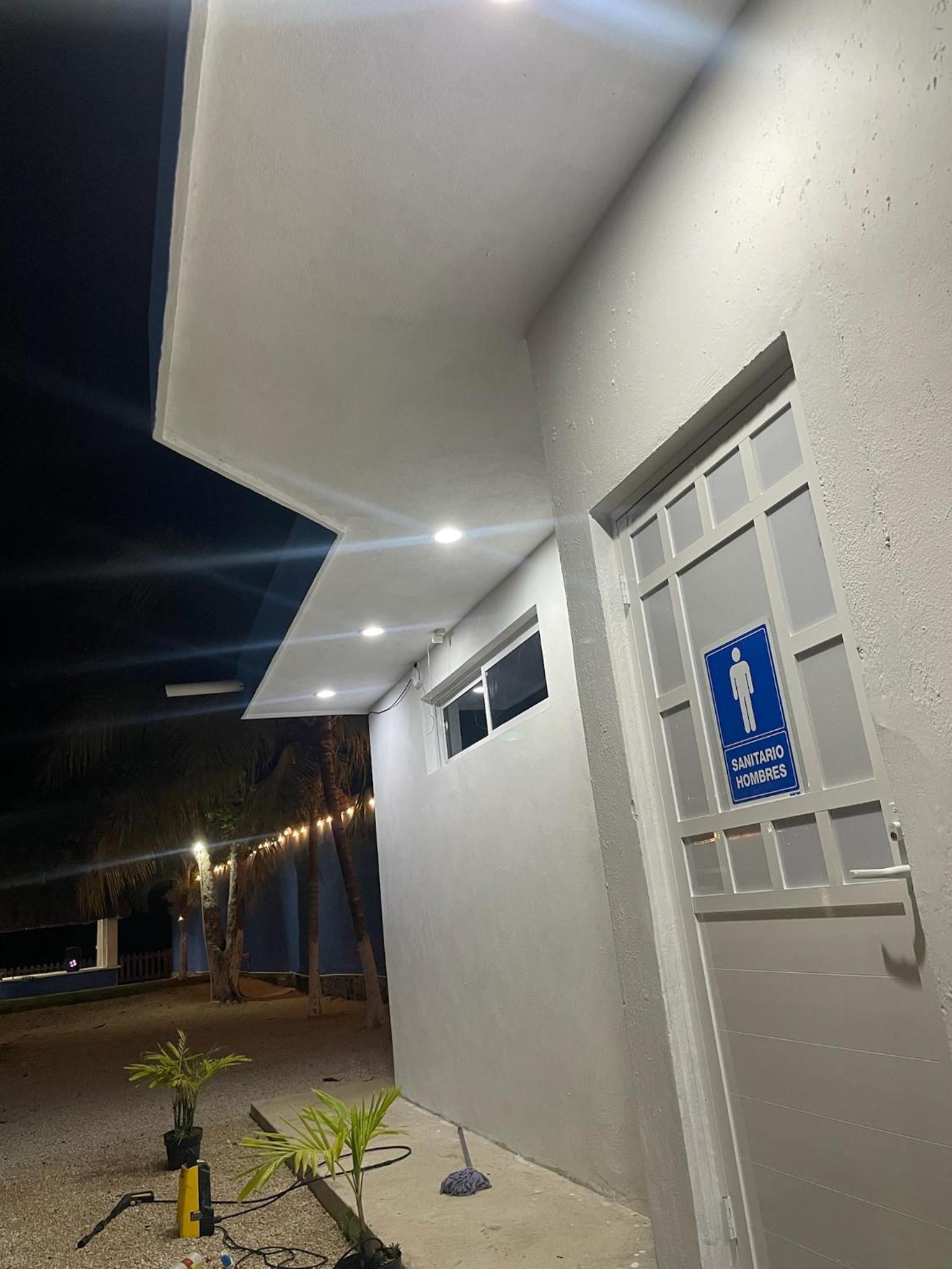 Photo 19