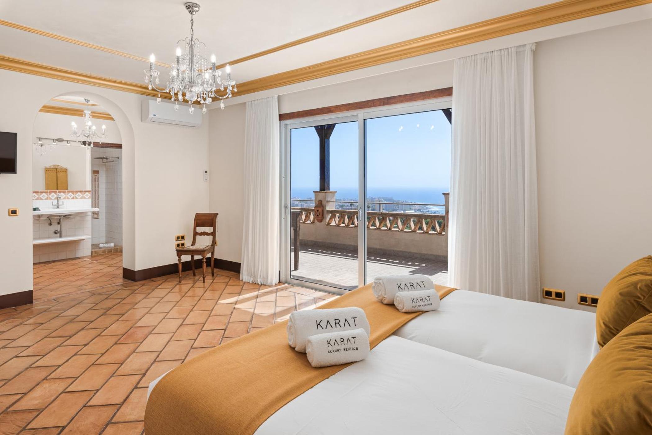 KARAT Villa Toscana