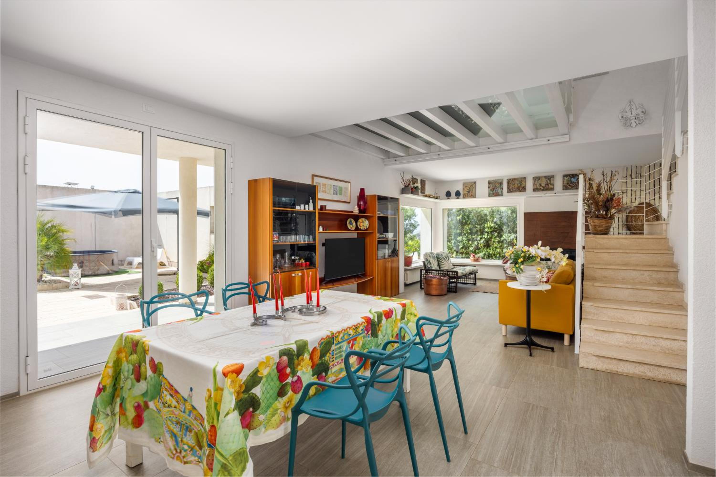 Villa Bonifato vista sulle campagne e sul mare siciliano COZY HOUSE ITALY view 4
