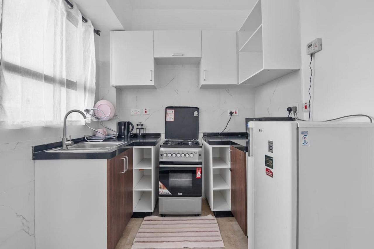 Stylish and Spacious 1Bedroom Apartment with King Bed in Prime Location