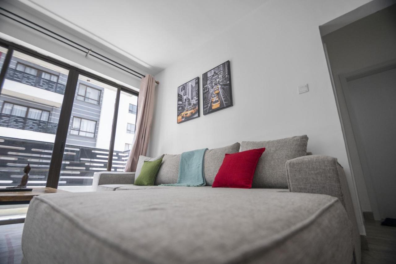Stylish and Spacious 1Bedroom Apartment with King Bed in Prime Location