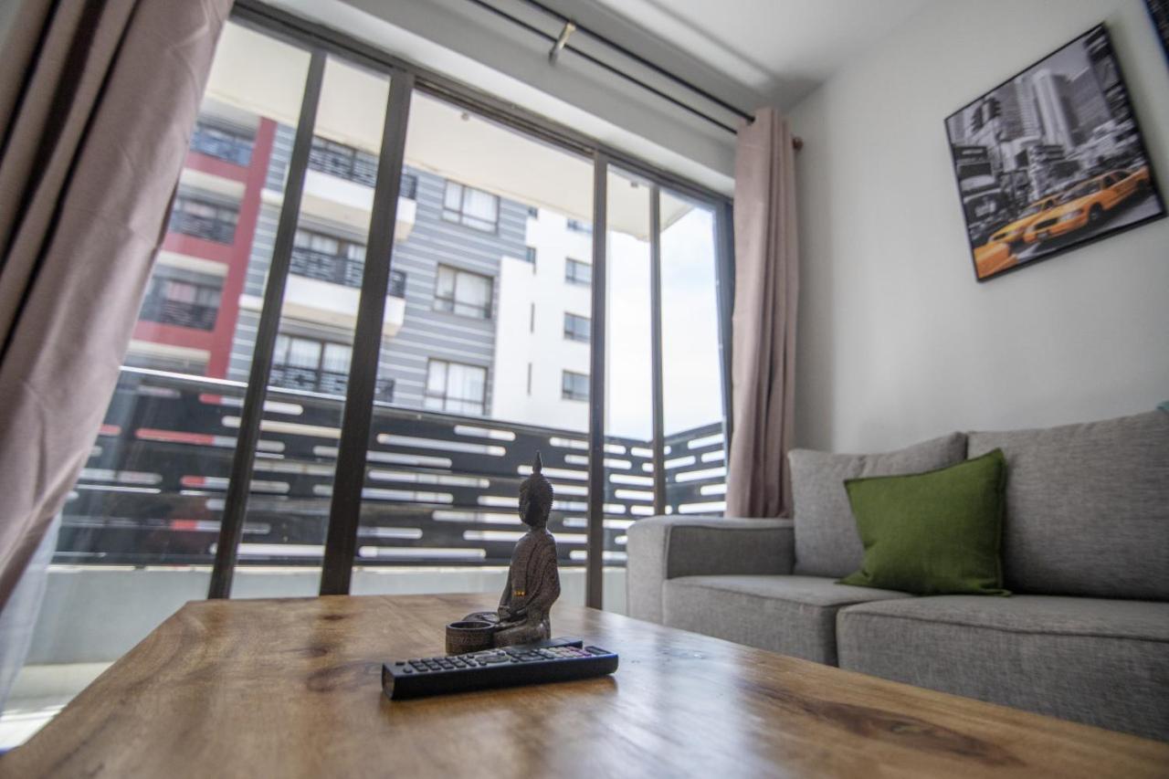Stylish and Spacious 1Bedroom Apartment with King Bed in Prime Location