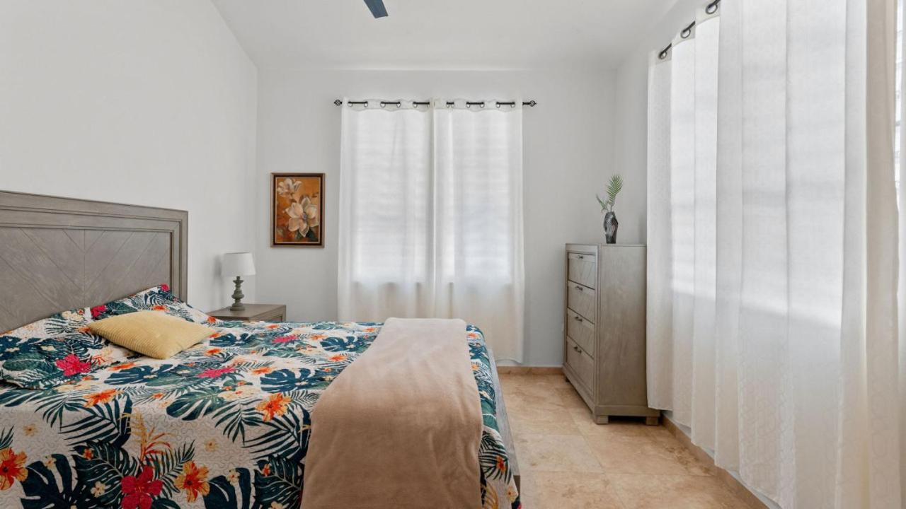 Casita 2 at Ceiba Tree Inn. Tranquility with Garden Views and Pergola with Ocean Overlook view 3