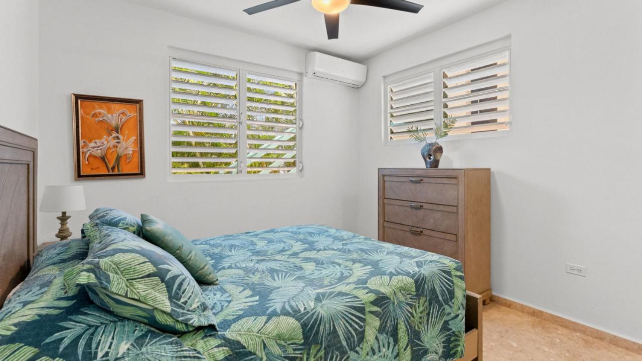 Casita 3 at Ceiba Tree Inn. Tranquility with Garden Views and Pergola with Ocean Overlook view 3