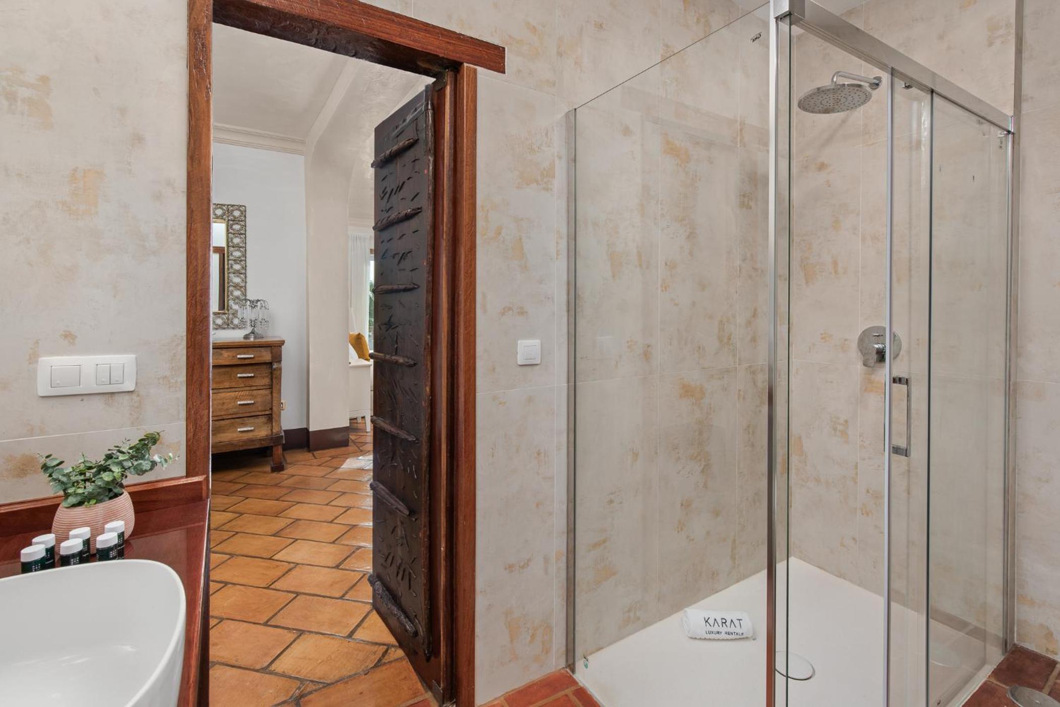 KARAT Villa Toscana