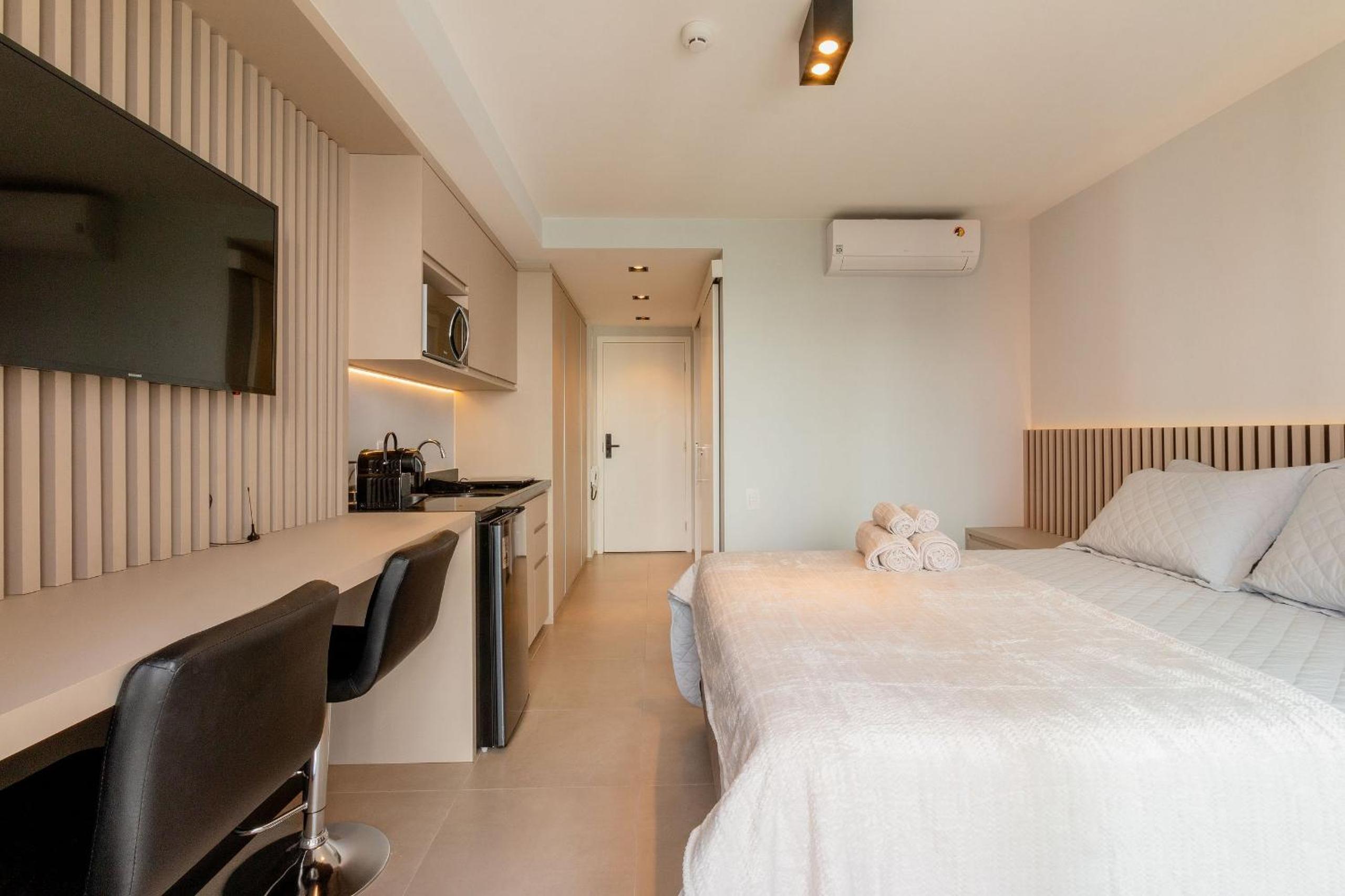 Belint Bela Cintra: 5 minutes from Paulista with rooftop pool