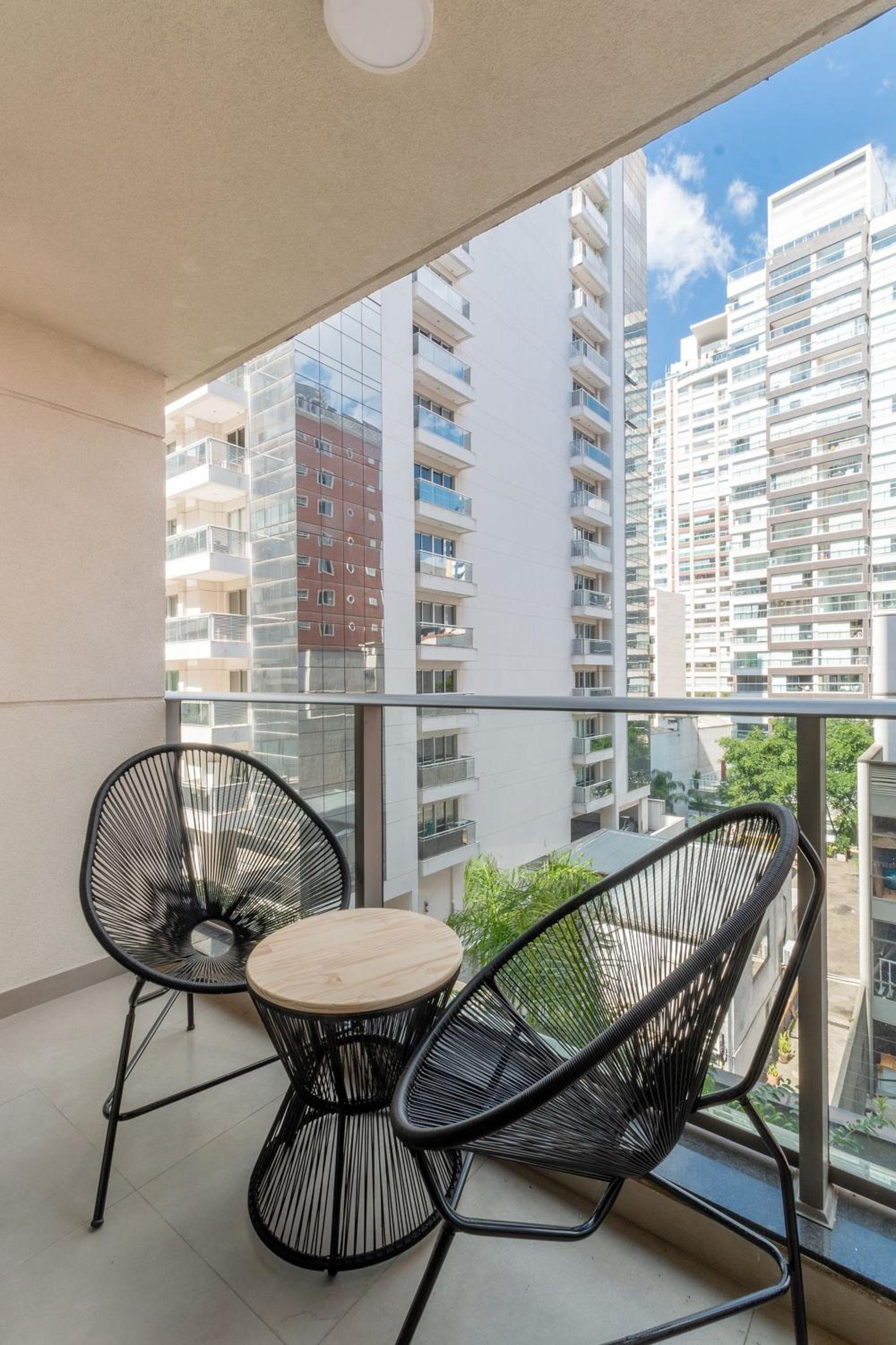 Belint Bela Cintra: 5 minutes from Paulista with rooftop pool