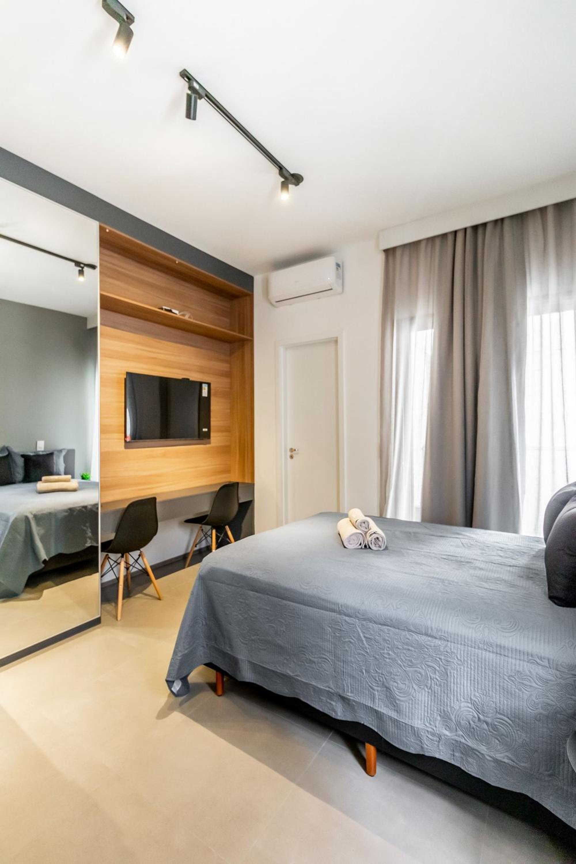 Belint Bela Cintra: 5 minutes from Paulista with rooftop pool