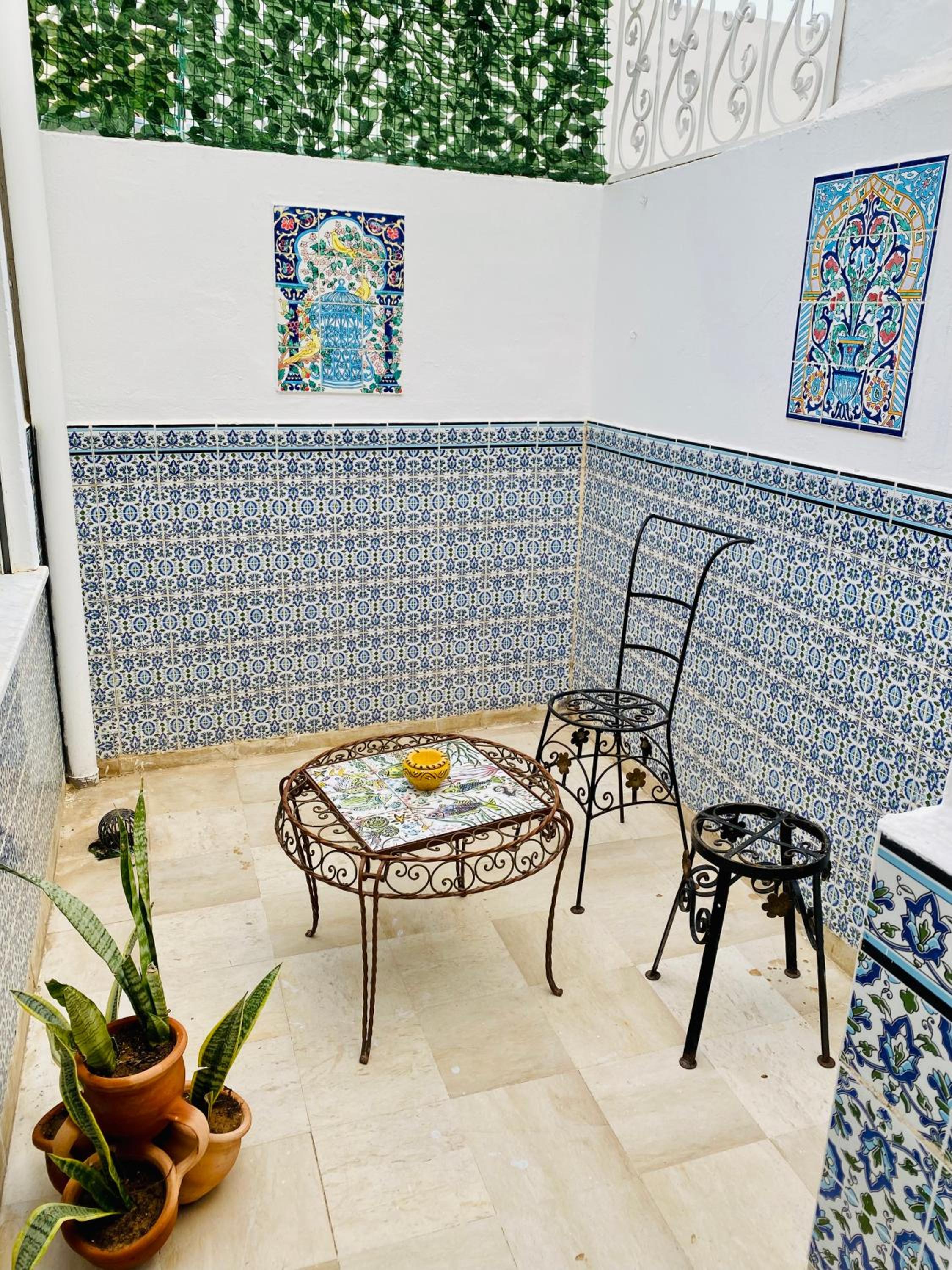 Studio Authentique à Sidibousaid view 3