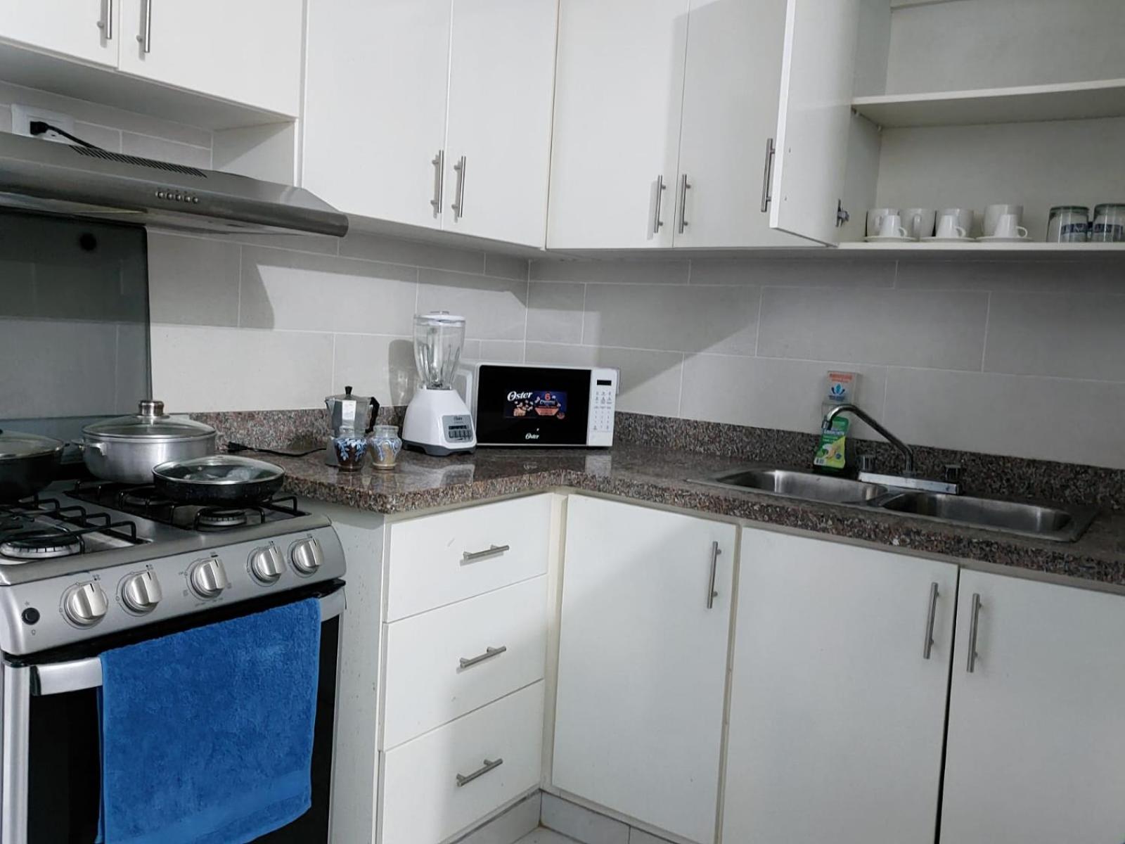 Tu Paraíso en La Romana Apartamento Amueblado a minutos de la Playa view 4