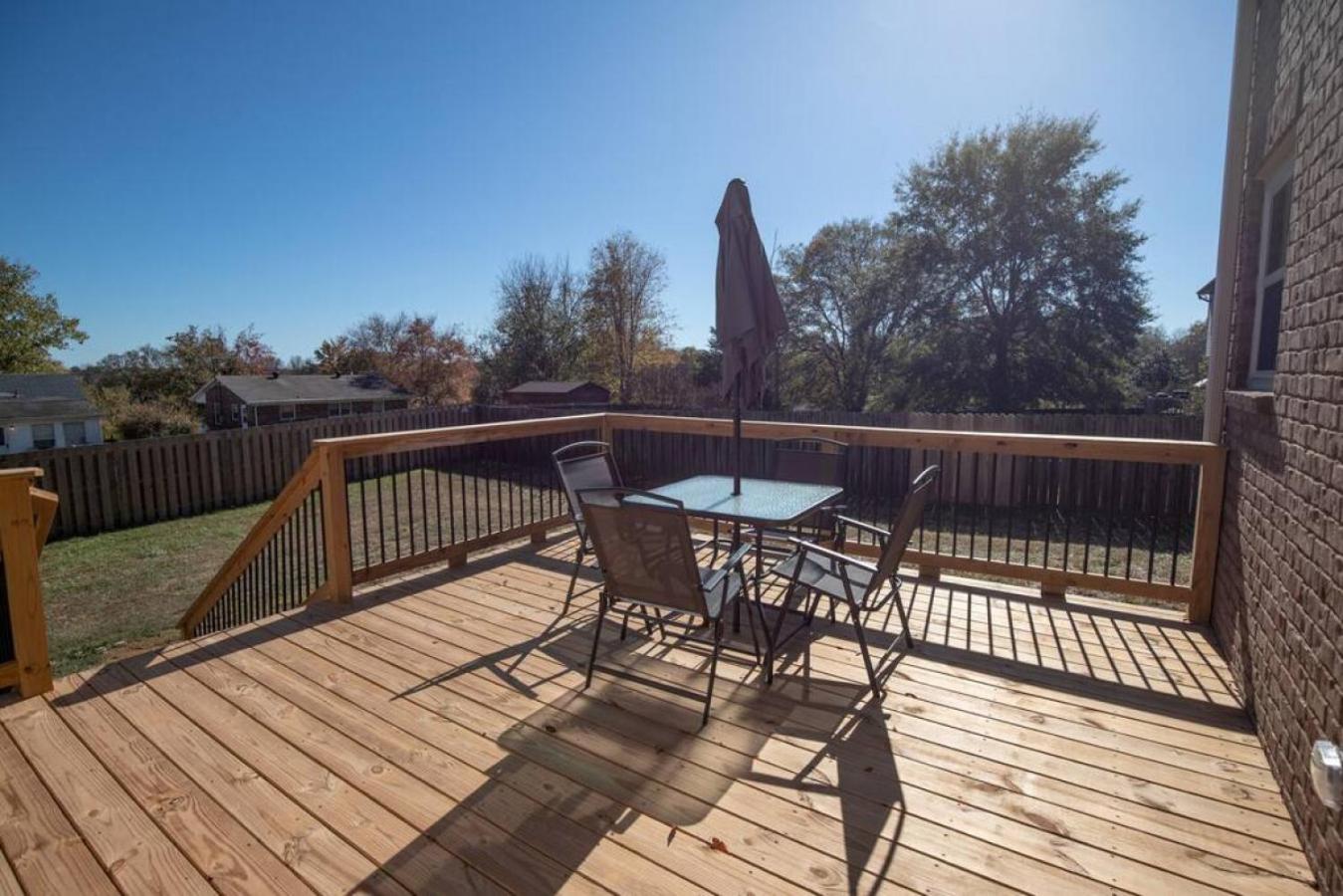 The Retreat Modern 2bed 2.5bath view 2