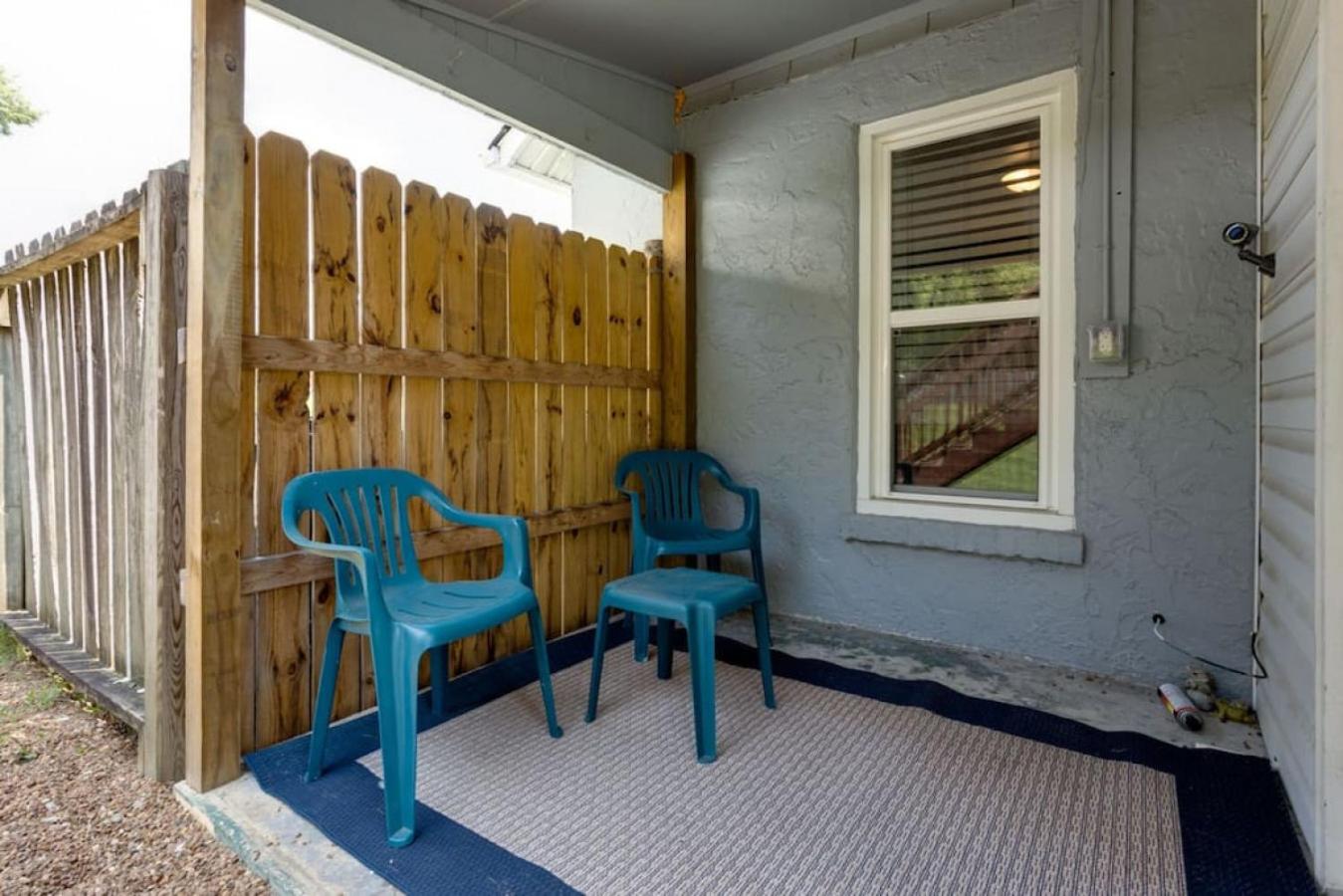 Columbia Cottage Cozy
