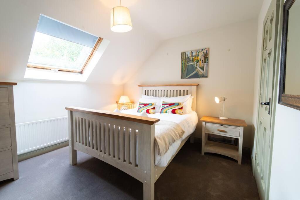 Greys Lane Villa - Dingle view 5