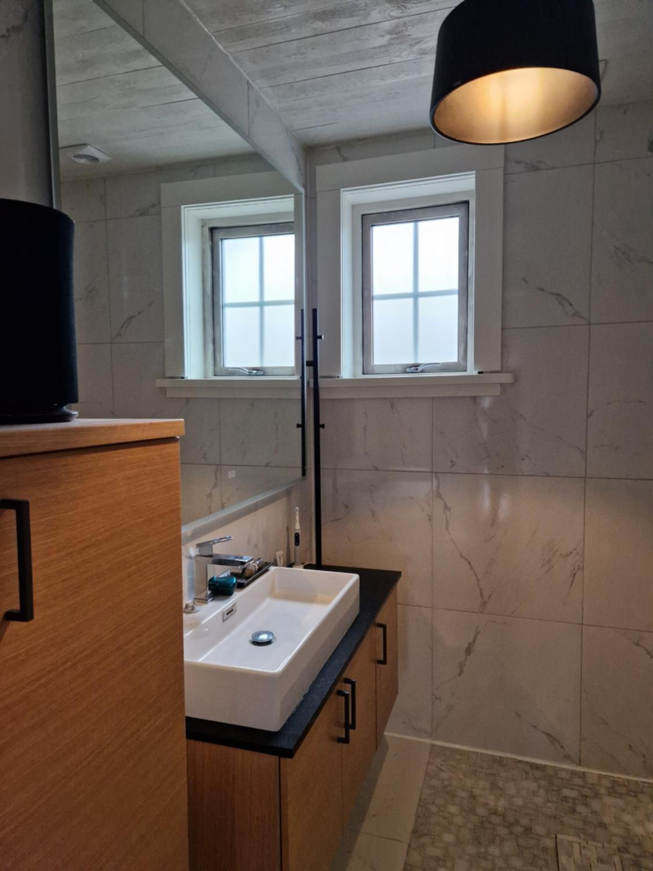ArcticStay Timmerstugan - Authentic Log Cabin in Gällivare